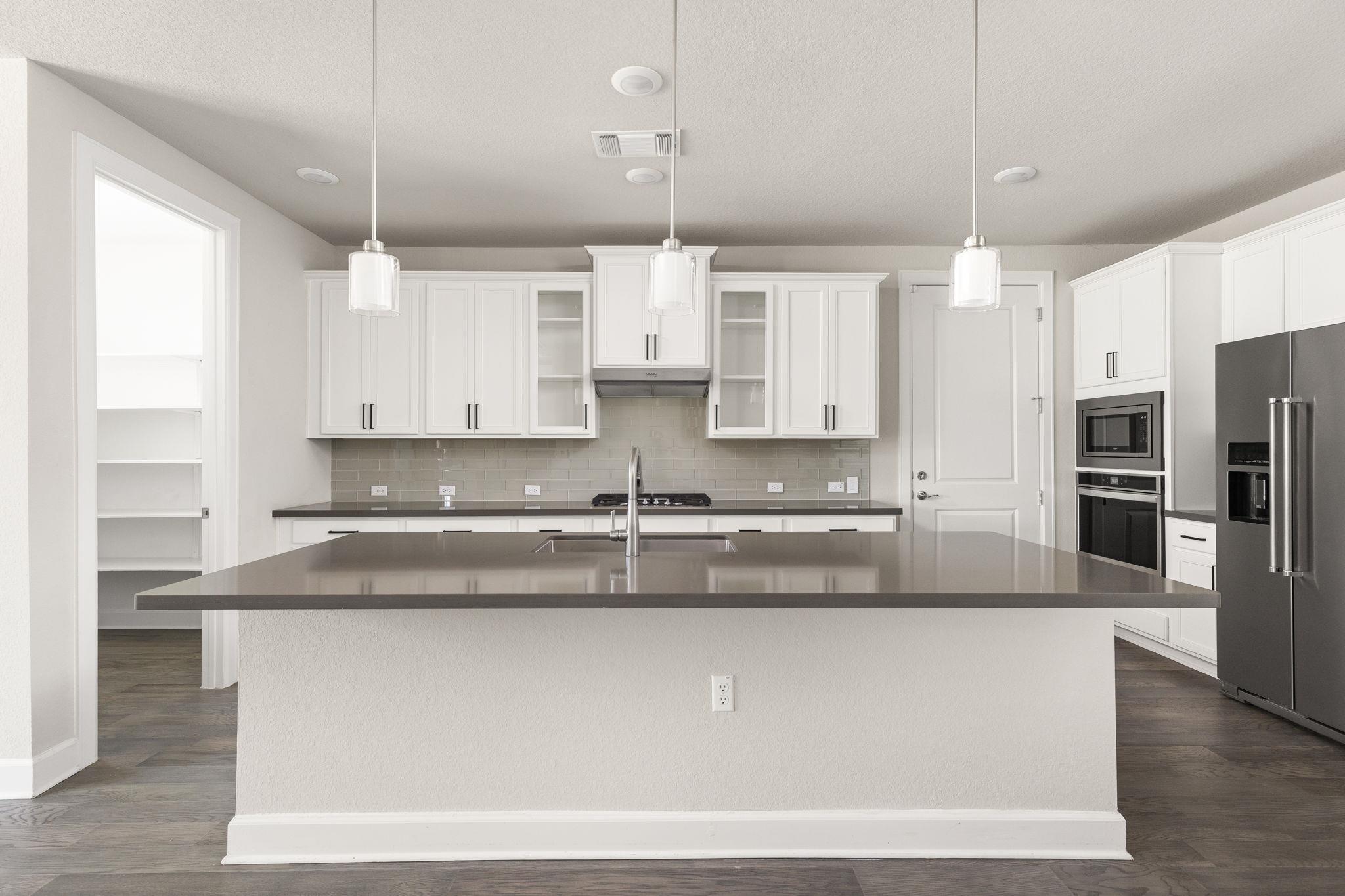 8206 Talferd Trl Property Photo 12