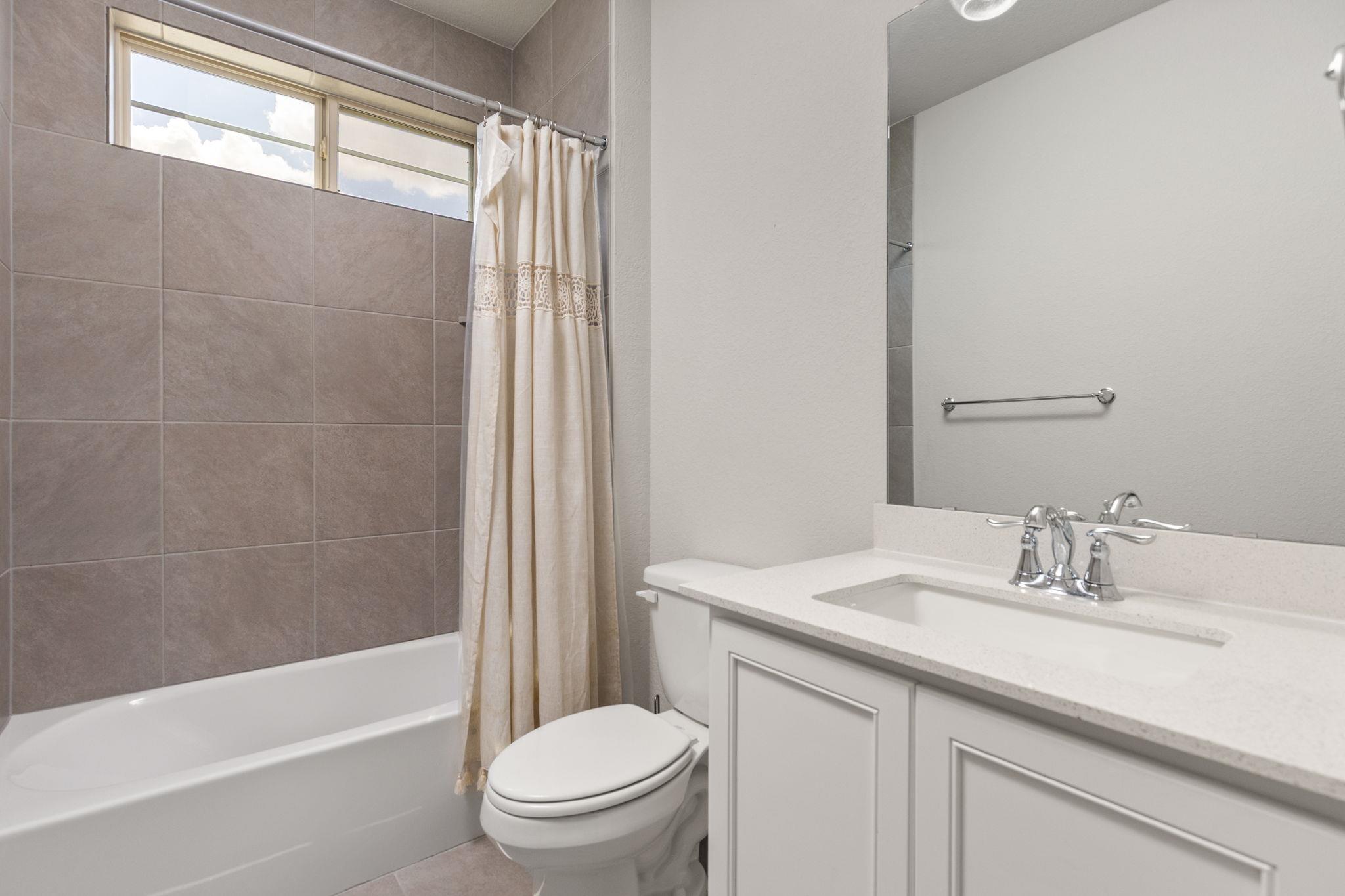 8206 Talferd Trl Property Photo 22
