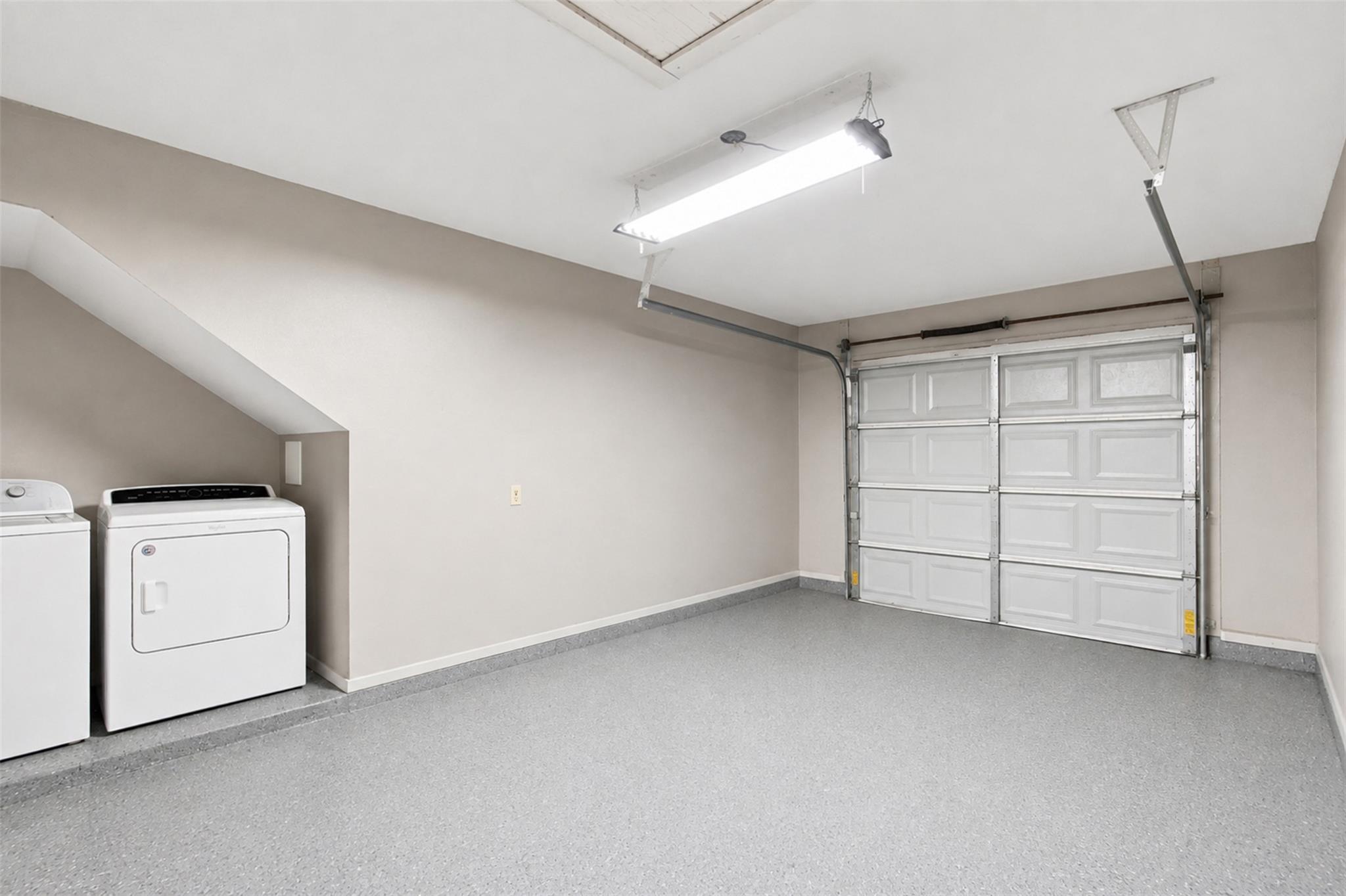 10010 Wildflower Ln #b Property Photo 19