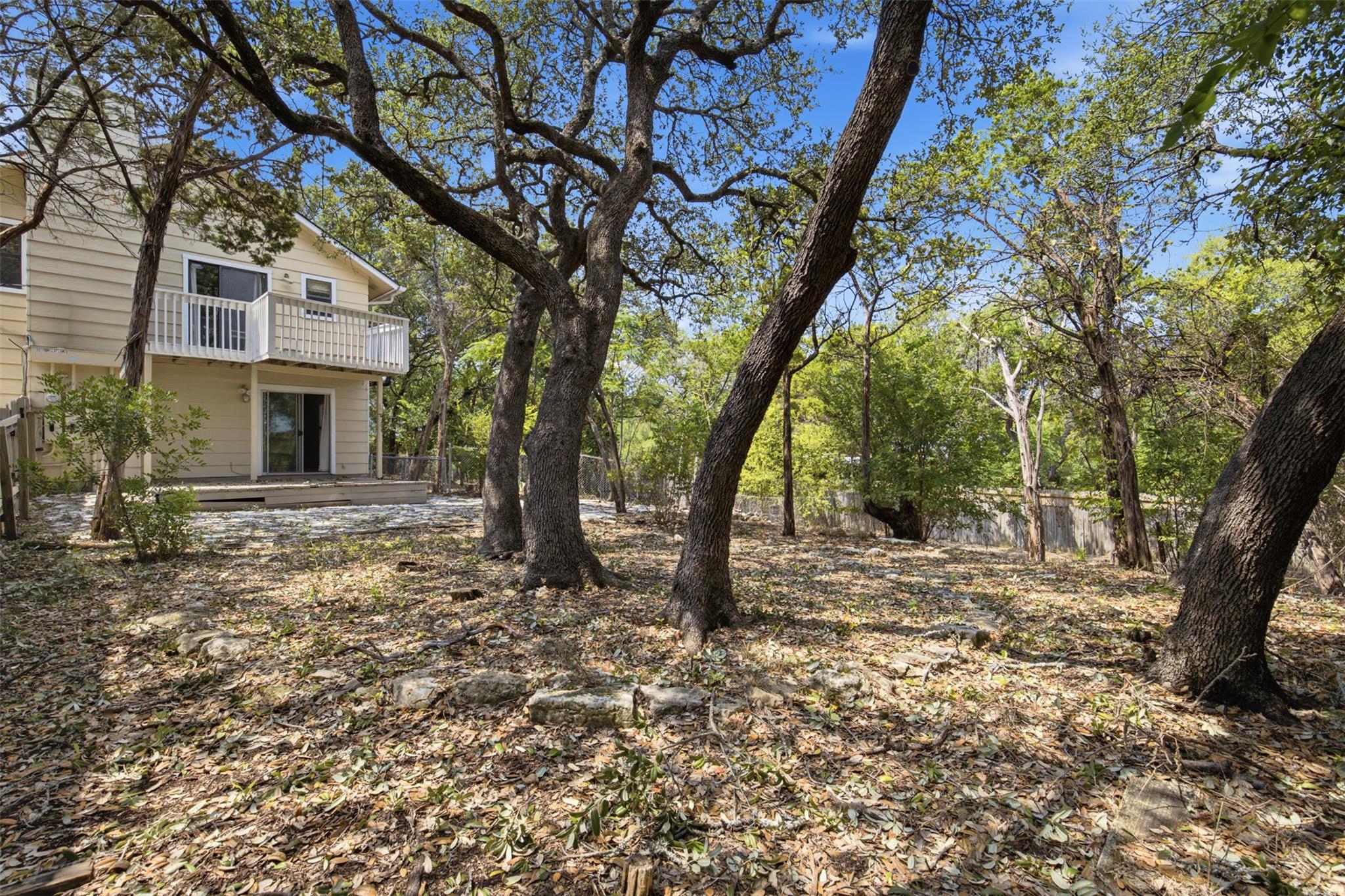 10010 Wildflower Ln #b Property Photo 22