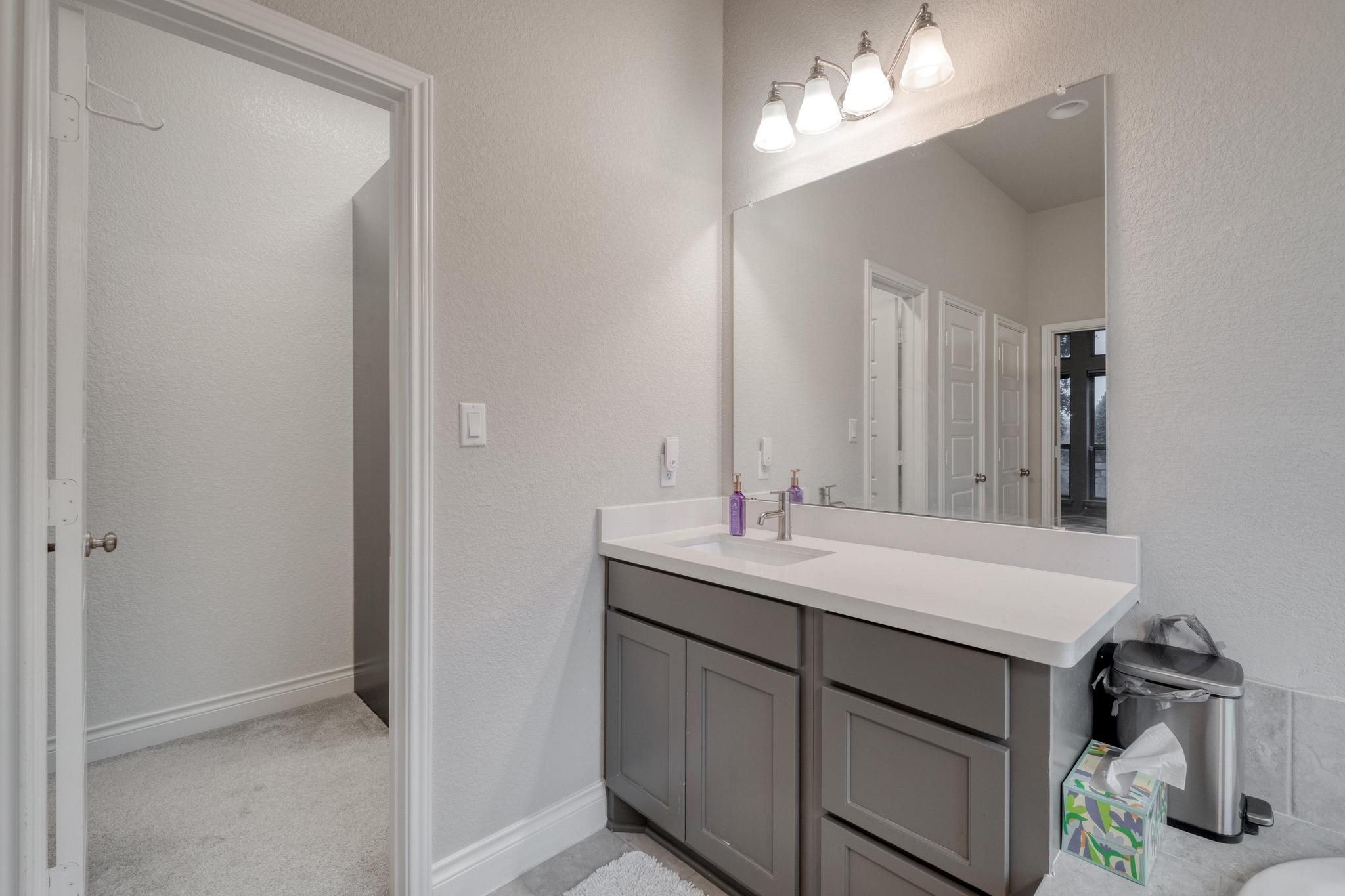 2424 Orchard Way Property Photo 16