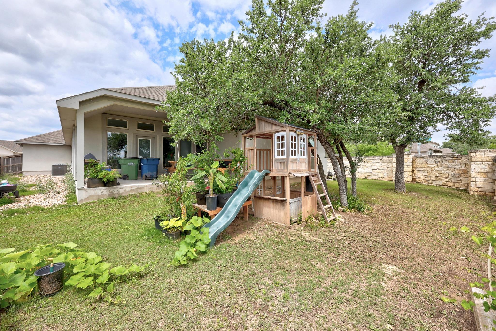 2424 Orchard Way Property Photo 35