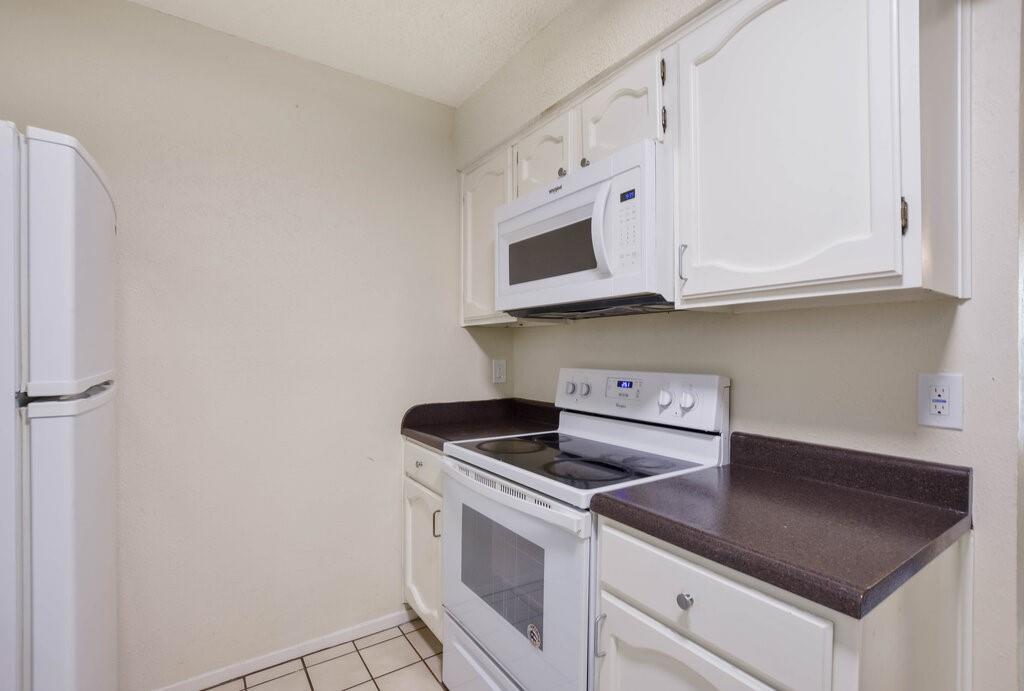 12300 Scribe Dr Property Photo 16