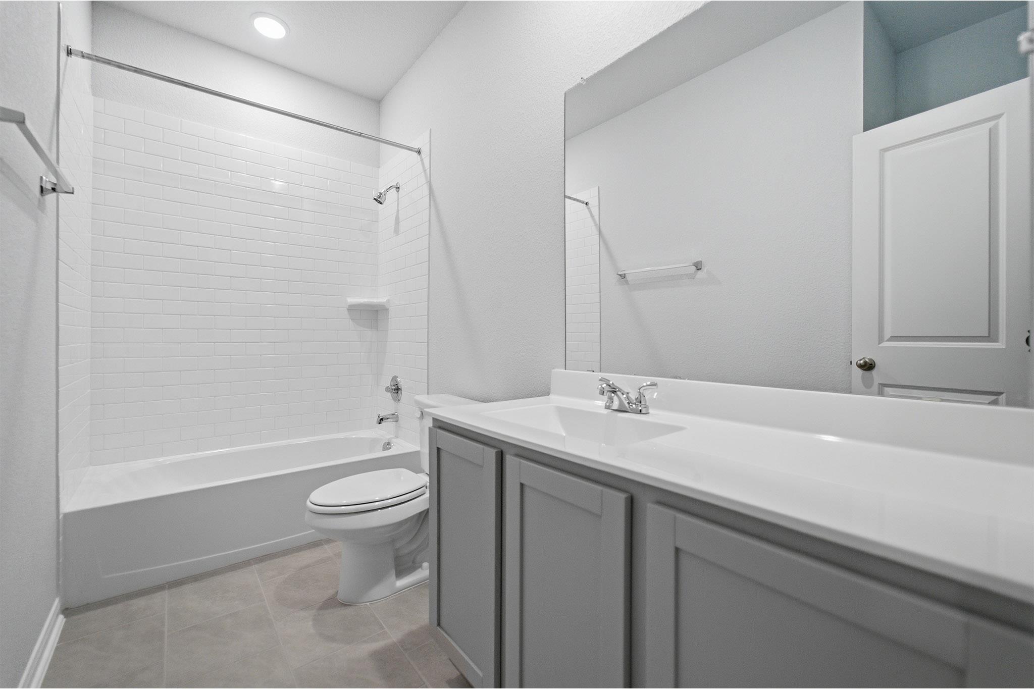 204 Quail Convey Dr Property Photo 25
