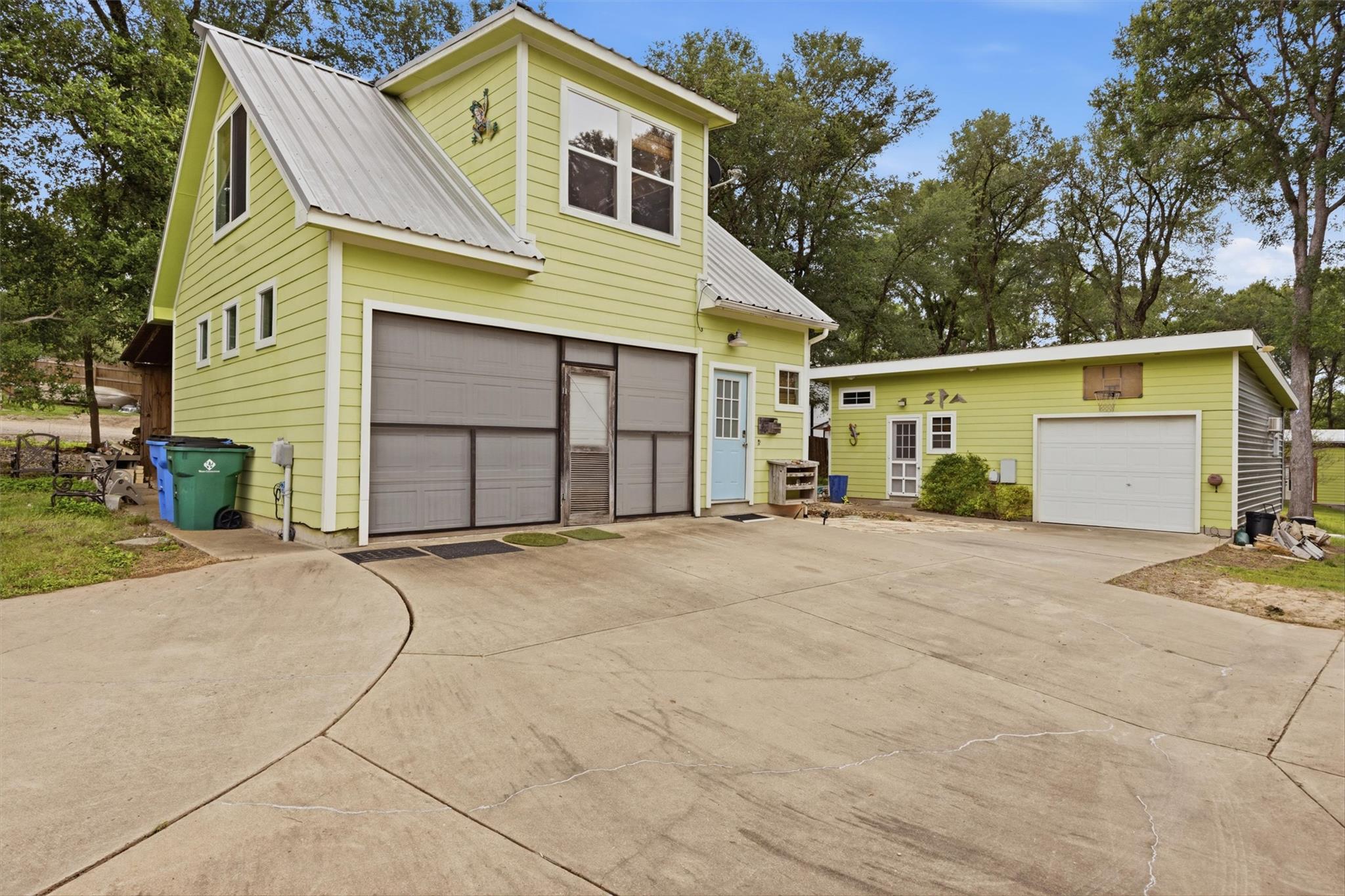 364 Old 71 None Property Photo 1