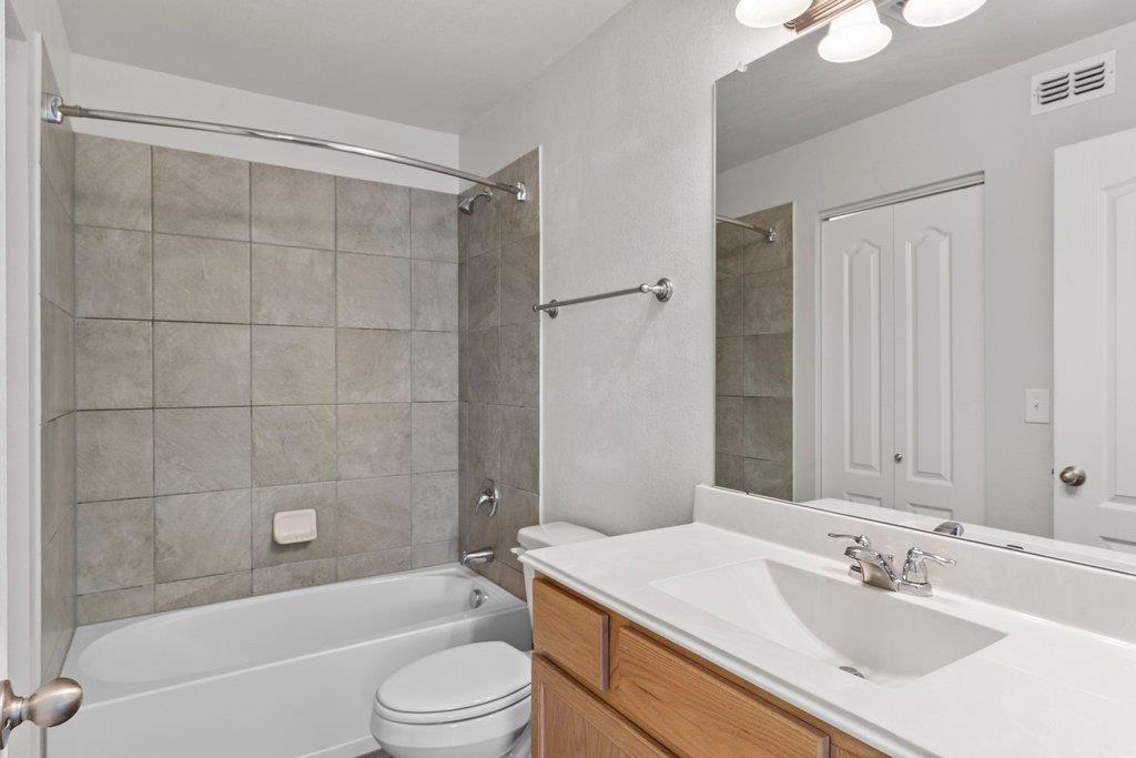 1600 Arbor Knot Dr #b Property Photo 18