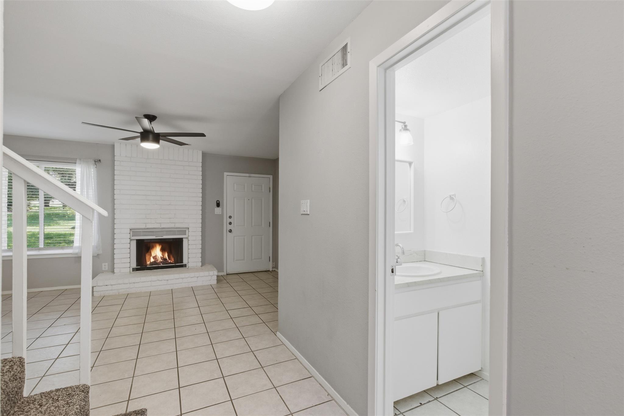 4204 Hudson Bend Rd #b Property Photo 10