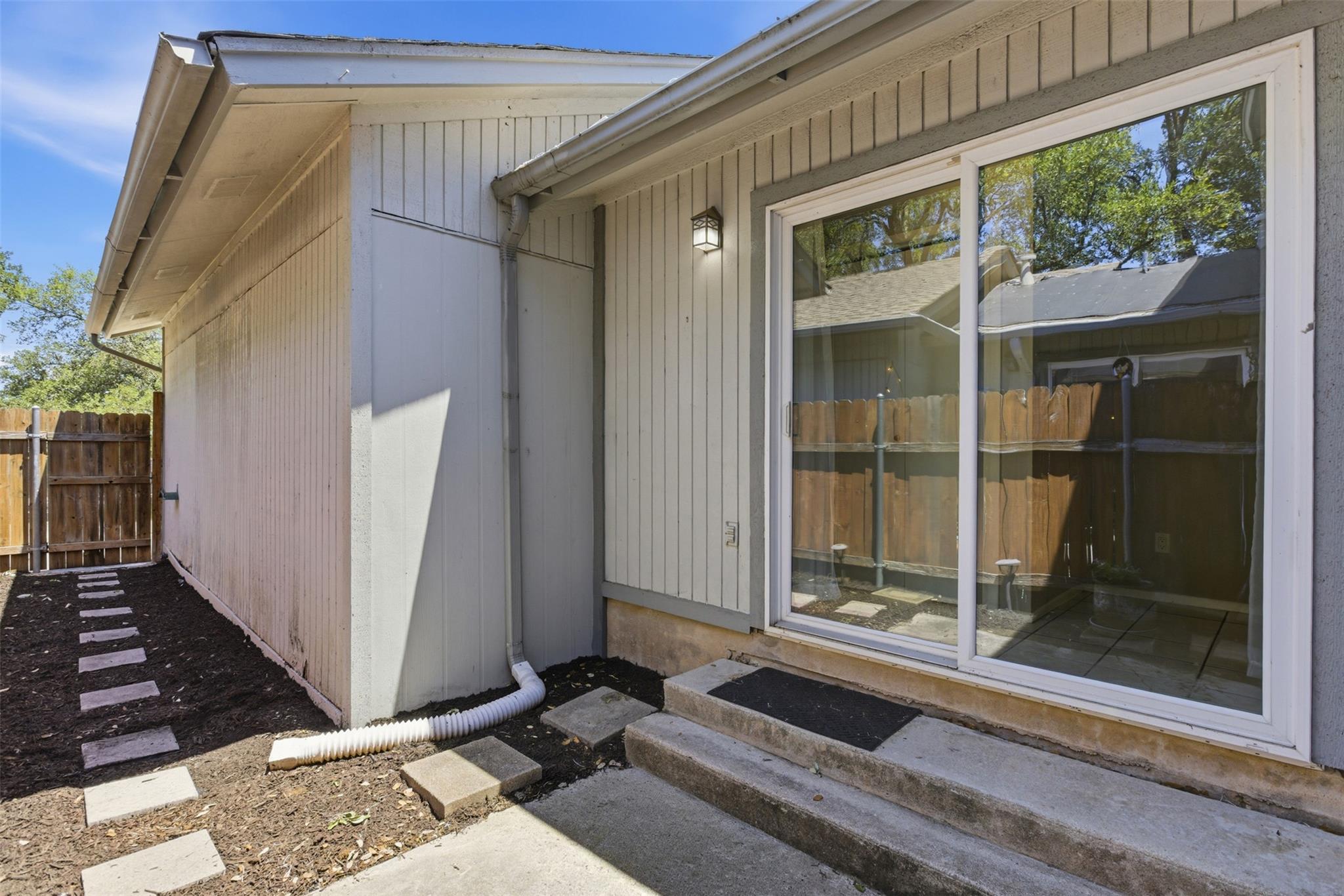 4204 Hudson Bend Rd #b Property Photo 24
