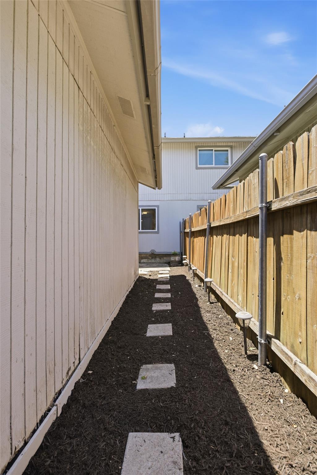 4204 Hudson Bend Rd #b Property Photo 33
