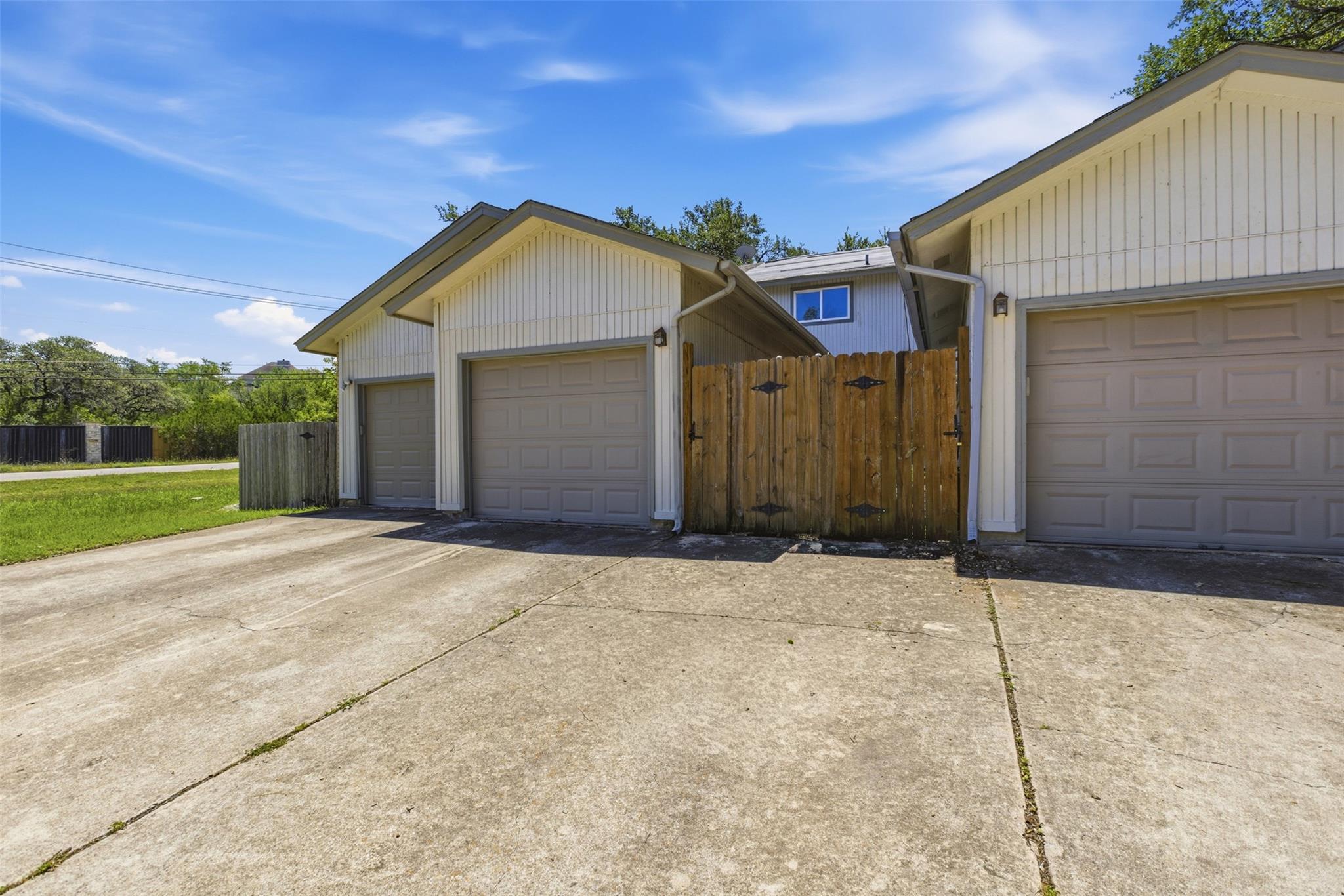 4204 Hudson Bend Rd #b Property Photo 35