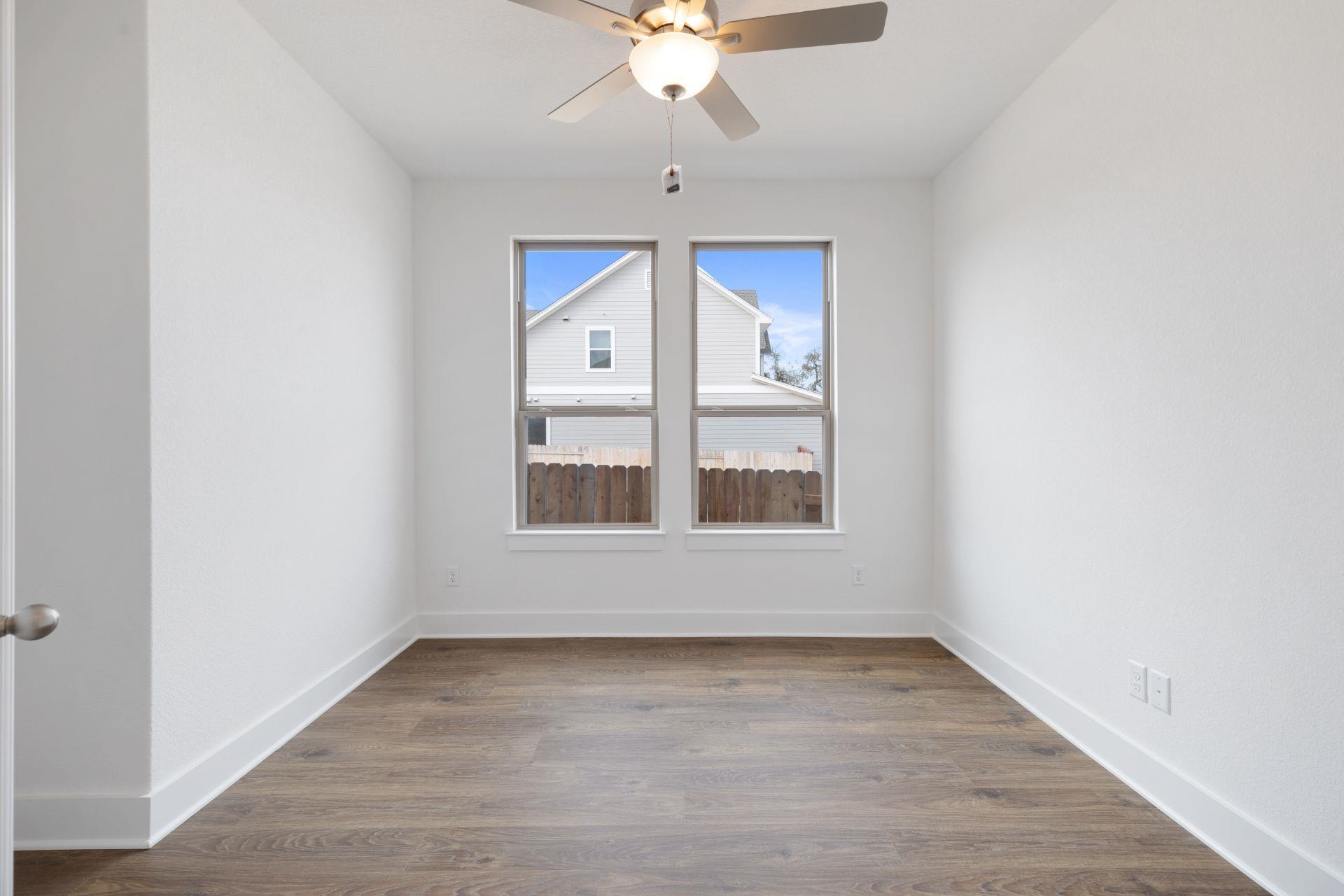 642 Sage Thrasher Cir Property Photo 6