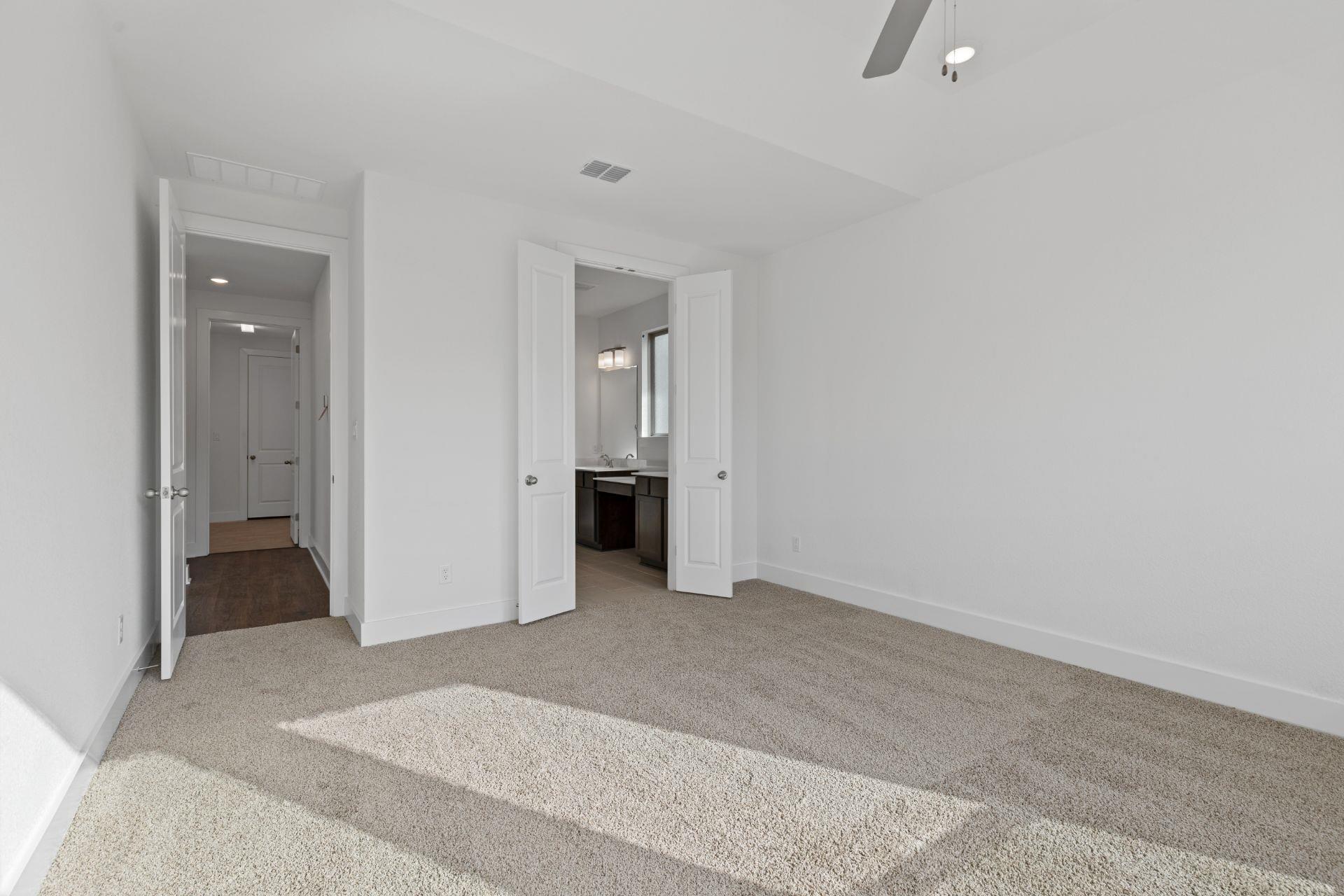 642 Sage Thrasher Cir Property Photo 18