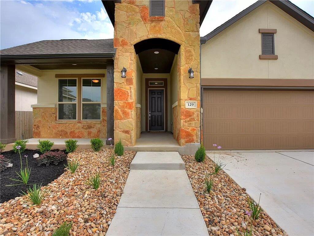 129 San Domenico Cv Property Photo 2