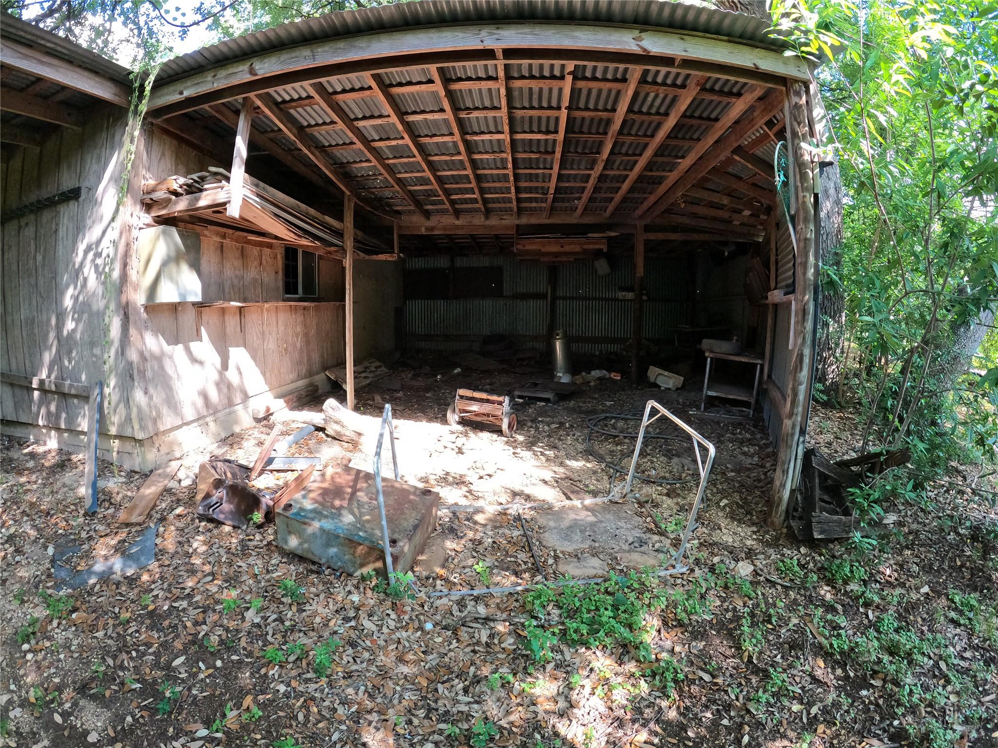 1806 Fortview Rd Property Photo 16