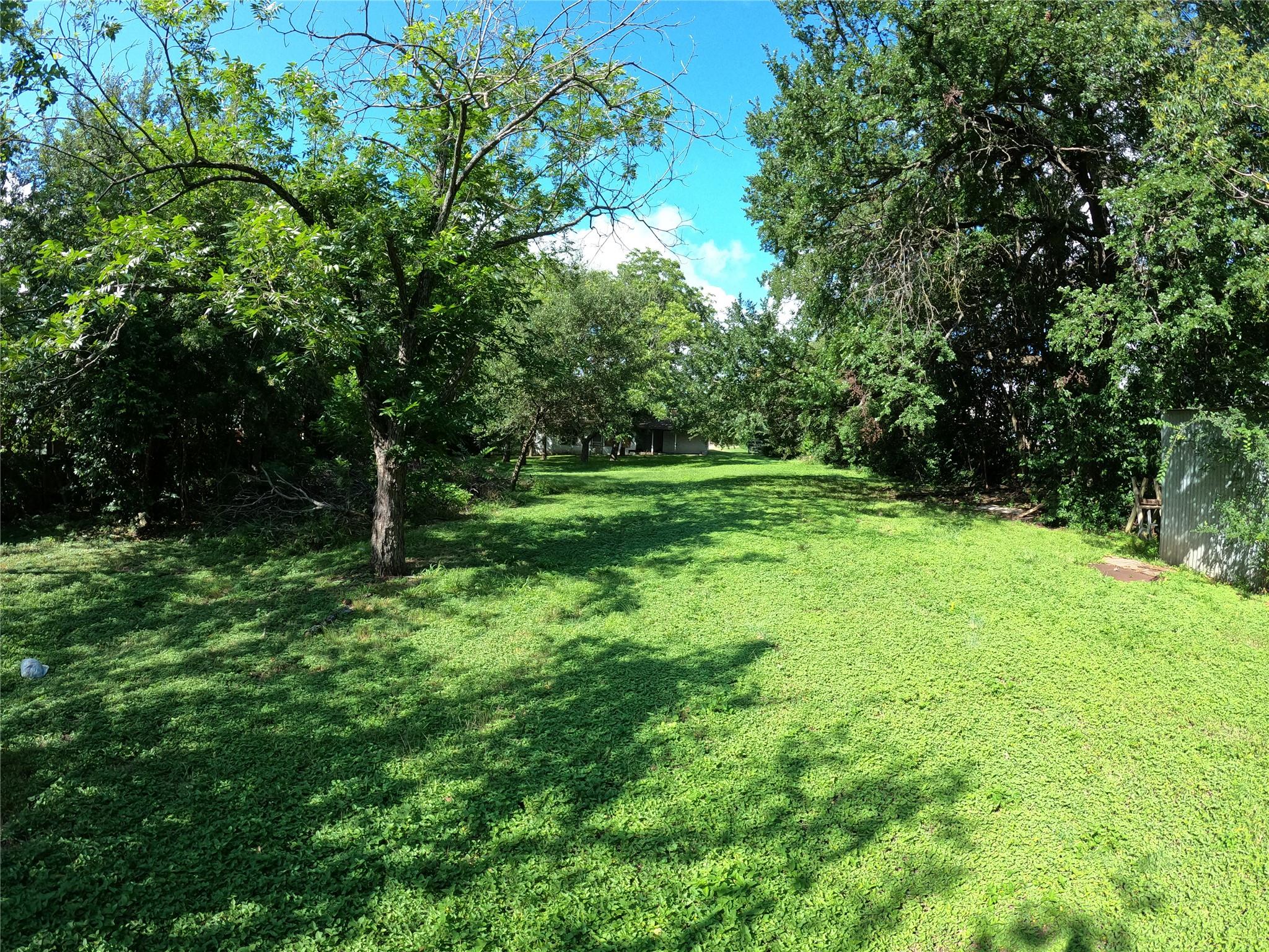 1806 Fortview Rd Property Photo 20