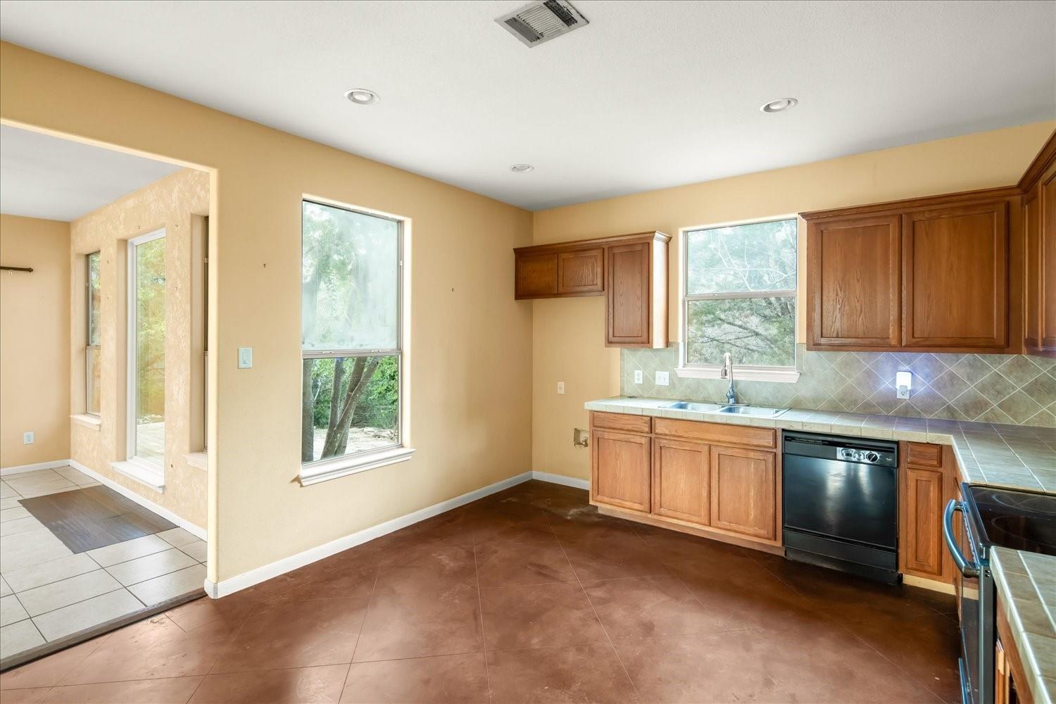 14504 Debba Dr Property Photo 9