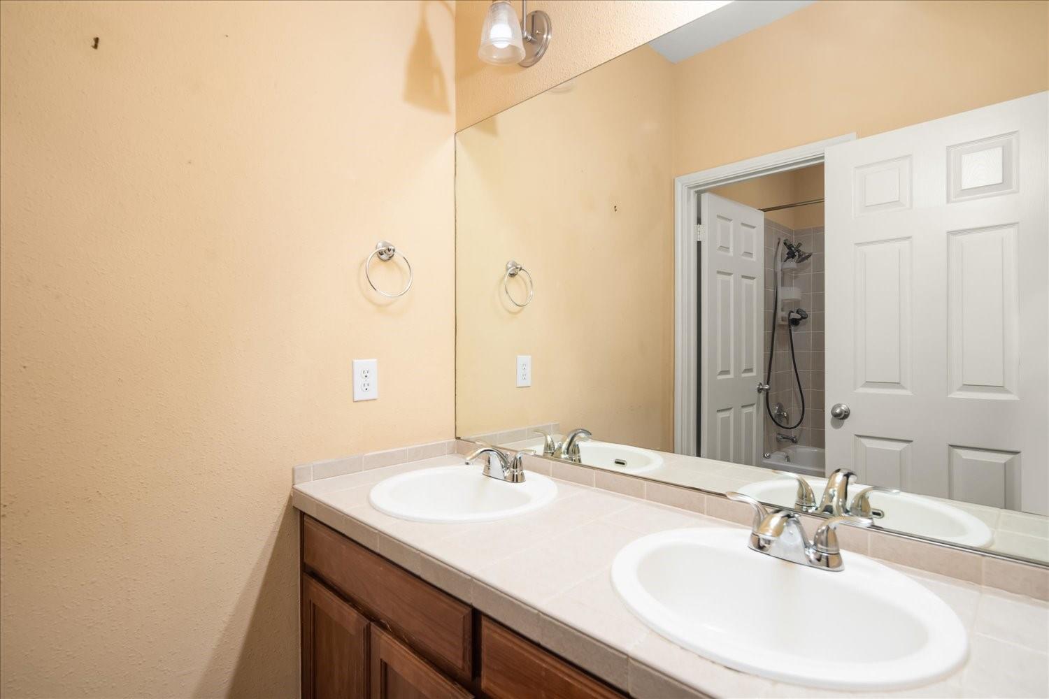 14504 Debba Dr Property Photo 17