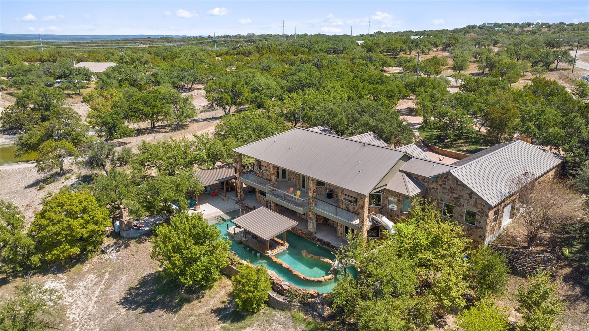 175 Scenic Ridge DR Property Photo 1