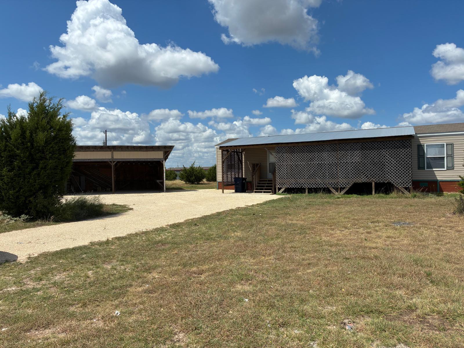 636 County Road 236 None Property Photo 2