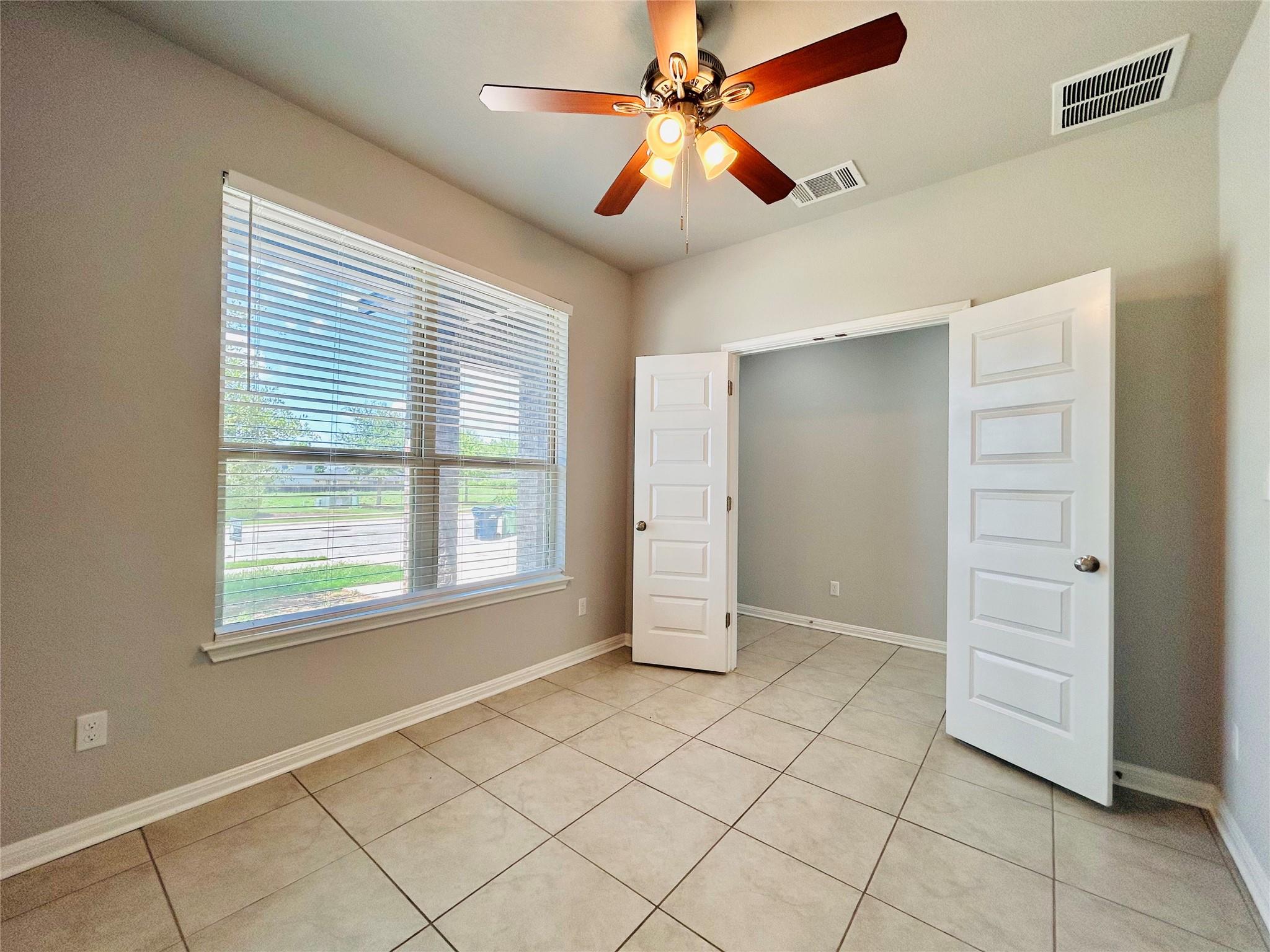 1156 Capra Ln Property Photo 7