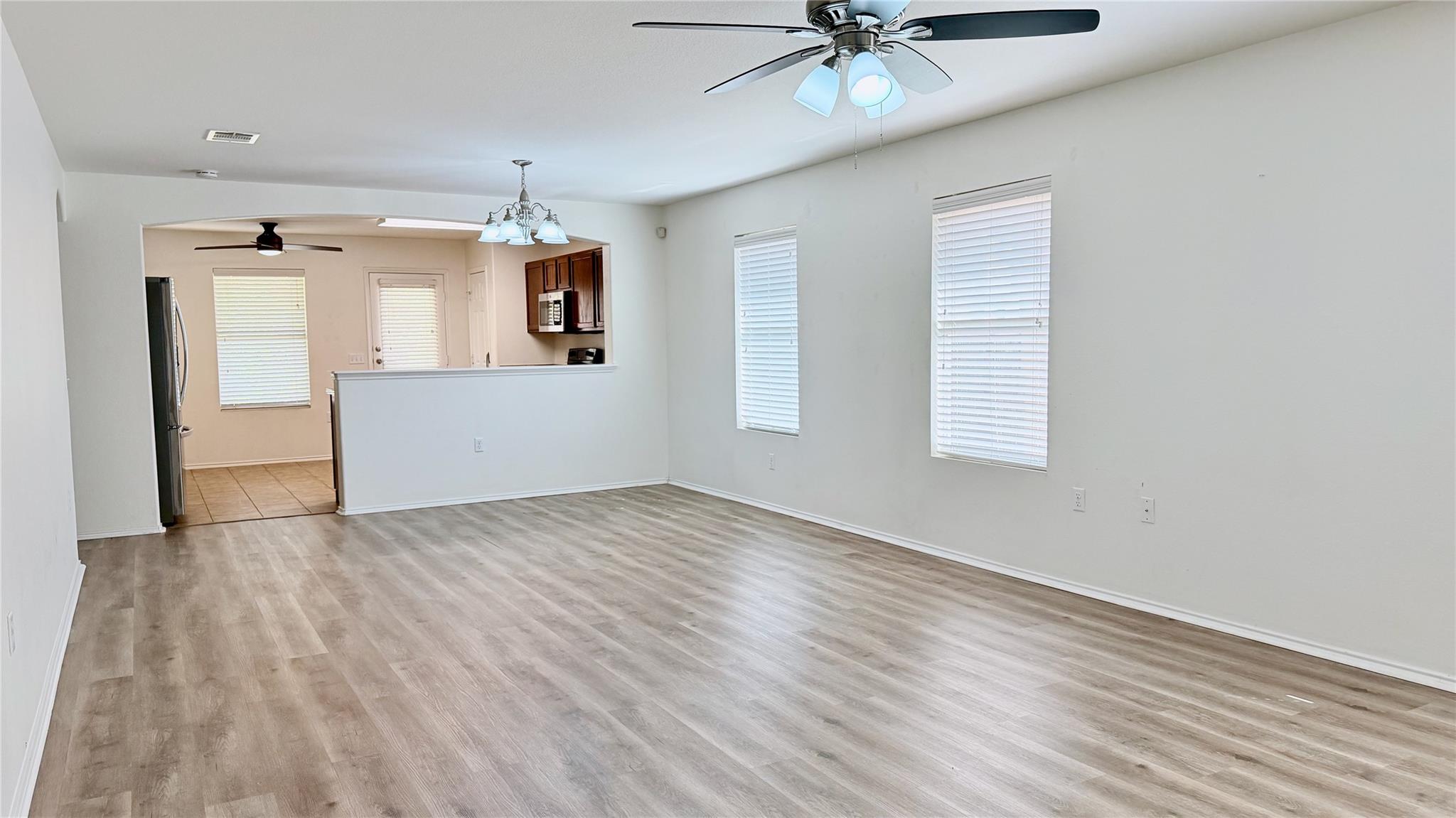 5713 Nelson Oaks Dr Property Photo 4