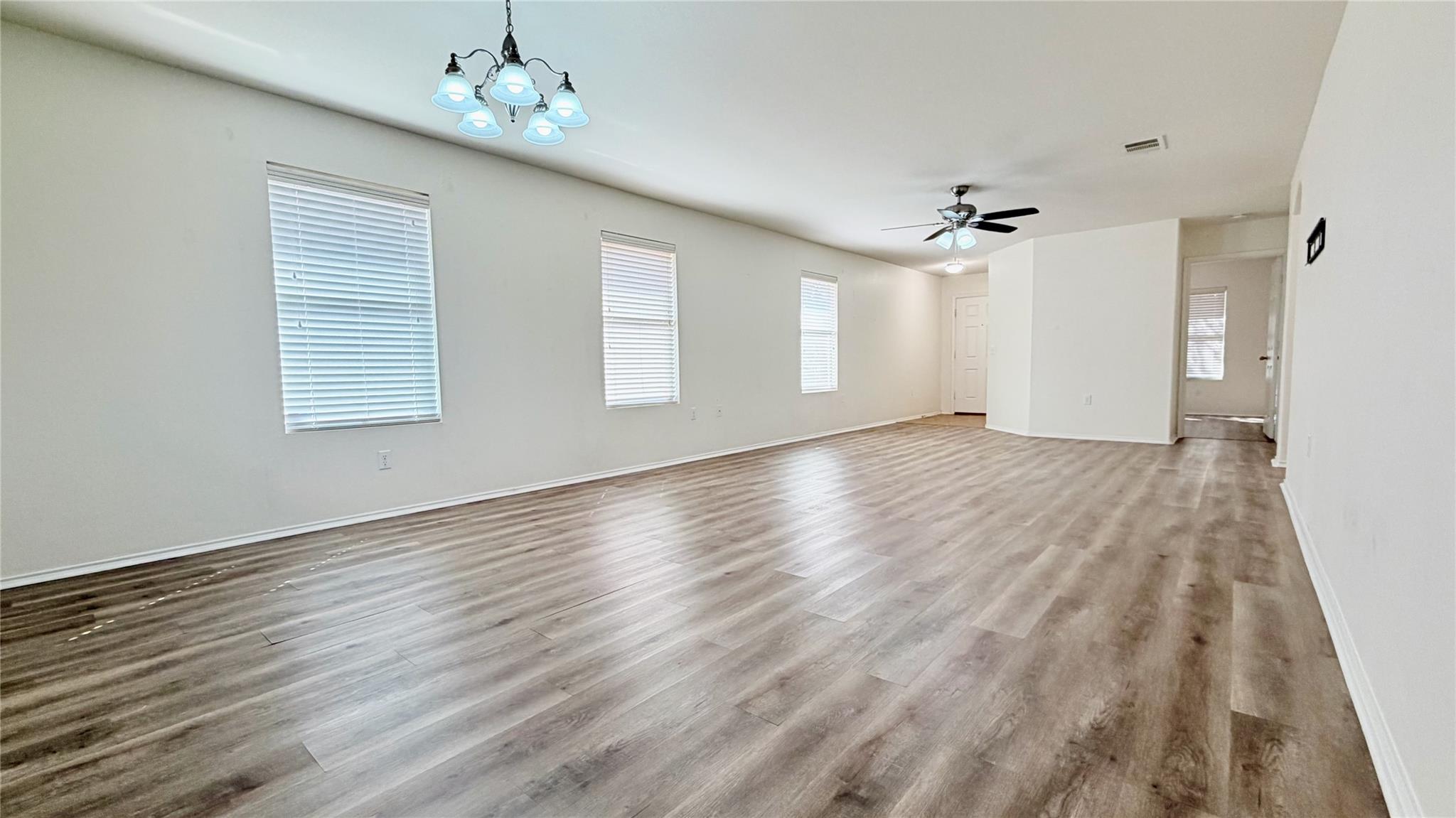 5713 Nelson Oaks Dr Property Photo 6