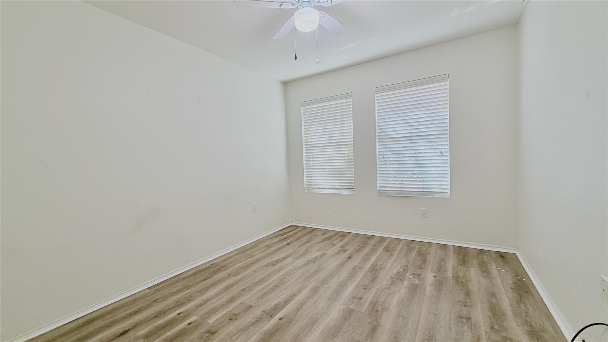 5713 Nelson Oaks Dr Property Photo 28