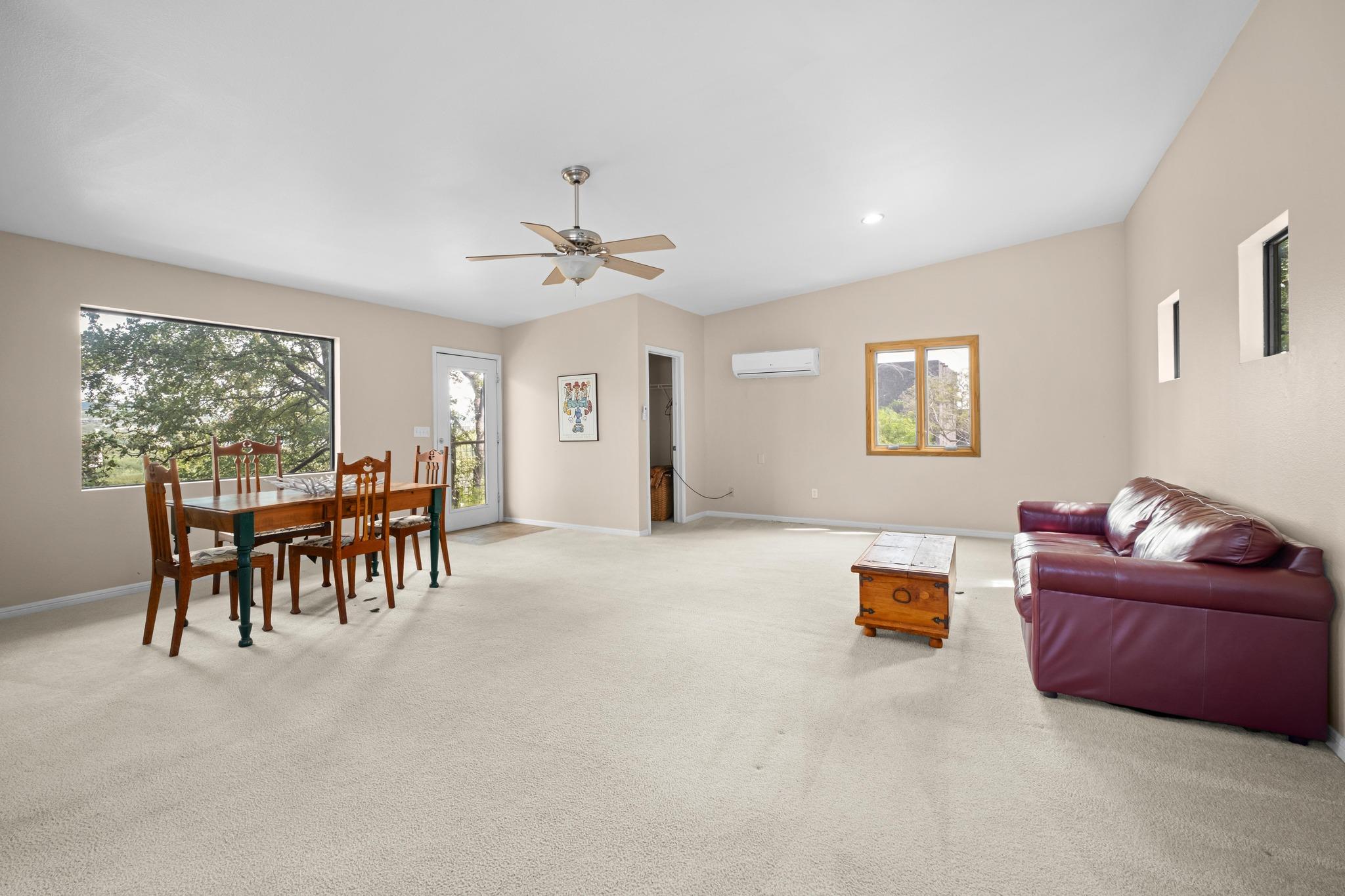 102 Canyon Cir W Property Photo 31