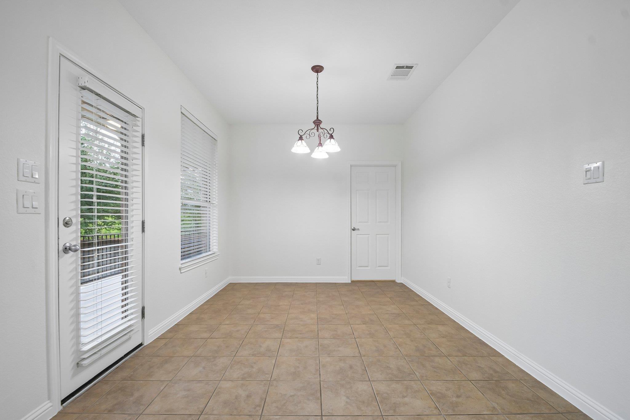 7224 Tanaqua Ln Property Photo 18