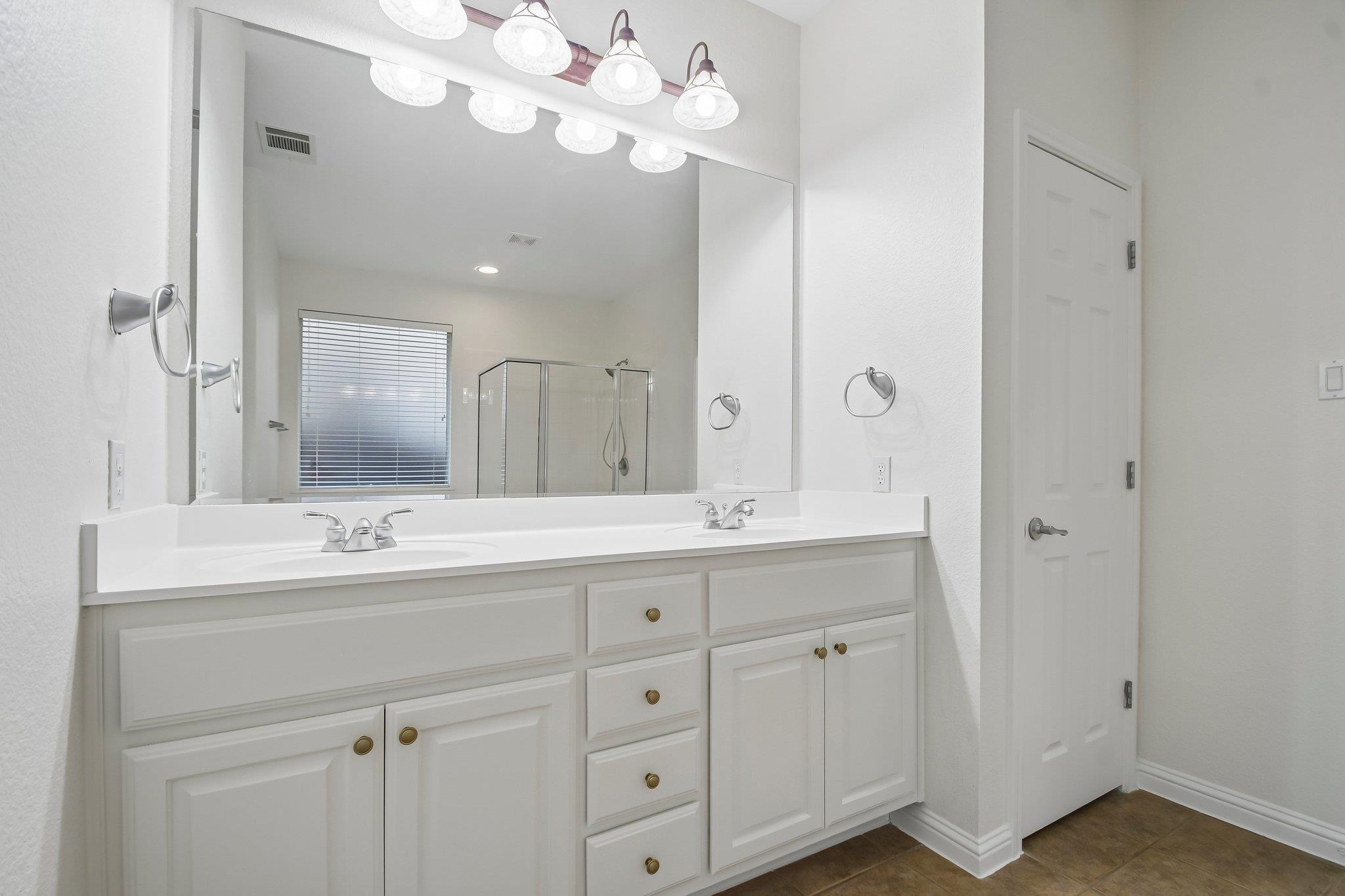 7224 Tanaqua Ln Property Photo 22