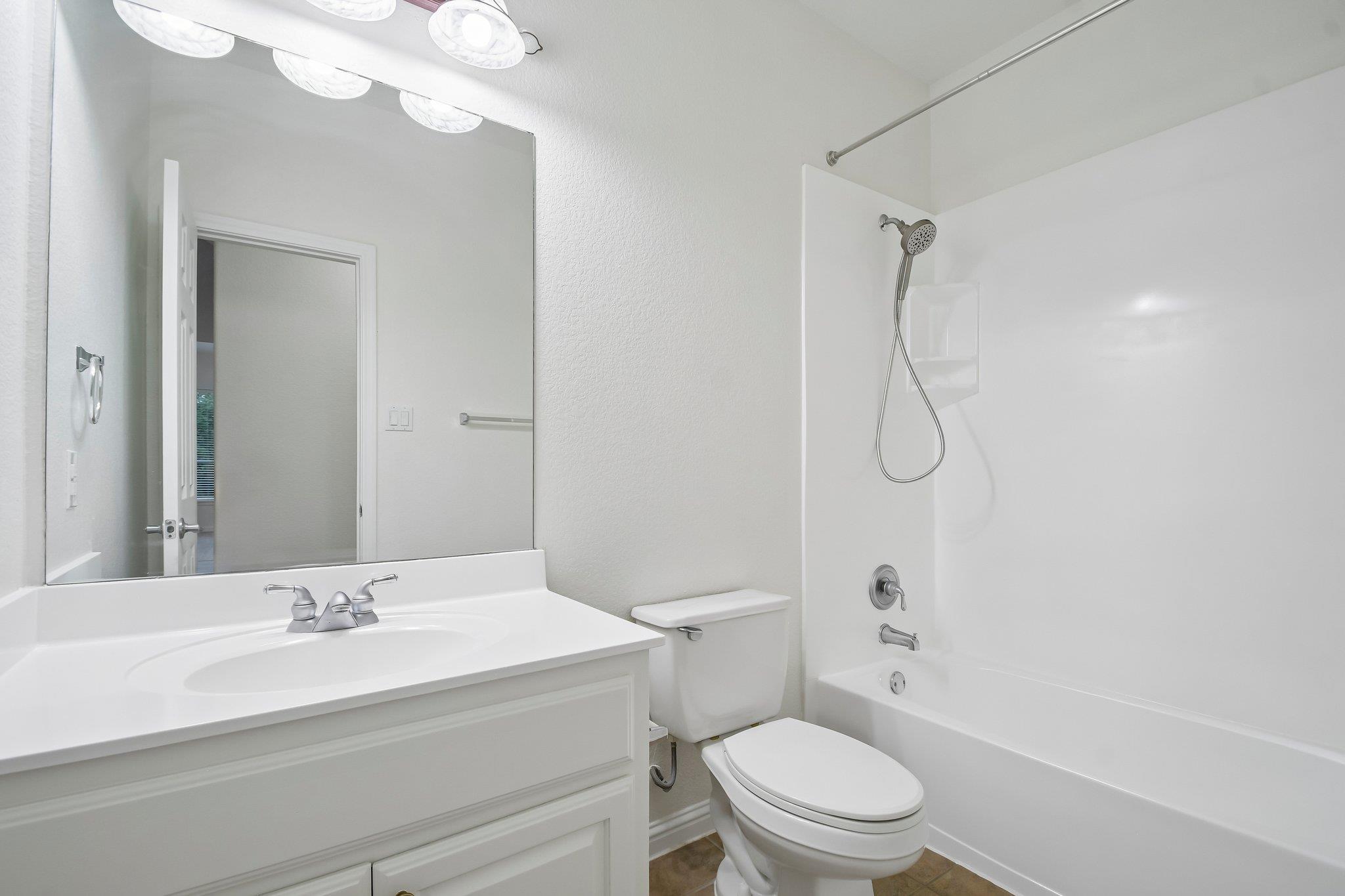 7224 Tanaqua Ln Property Photo 29