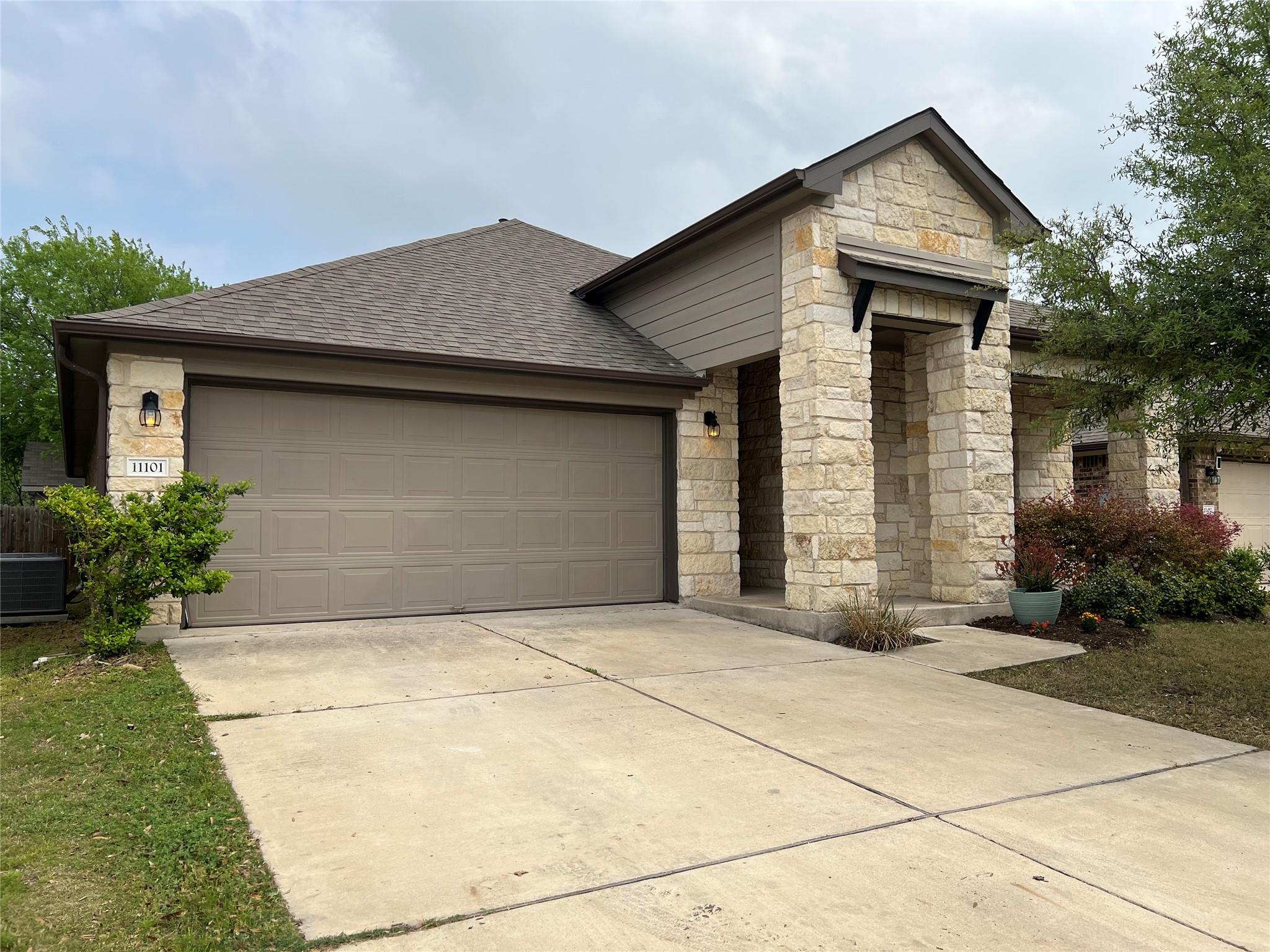 11101 Bruneau Trl Property Photo