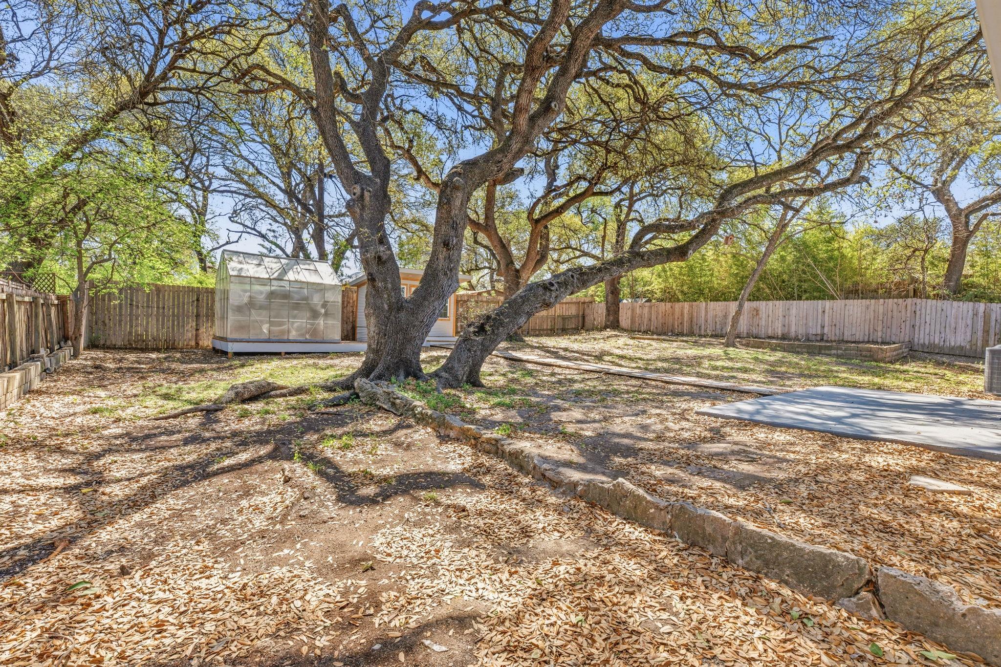 11805 Pollyanna Ave Property Photo 22