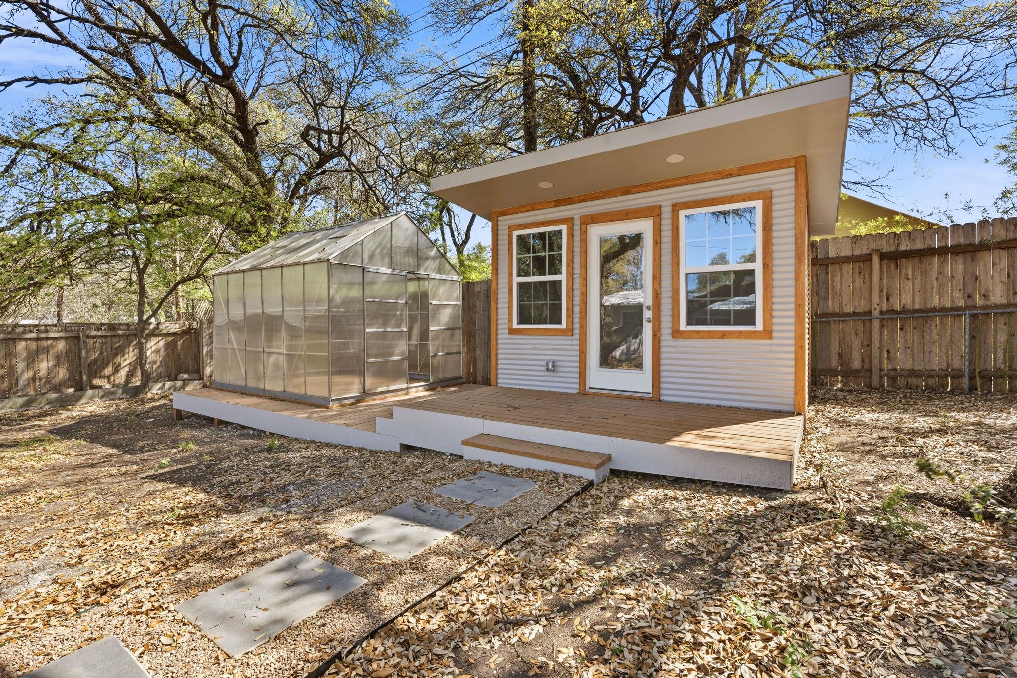 11805 Pollyanna Ave Property Photo 24
