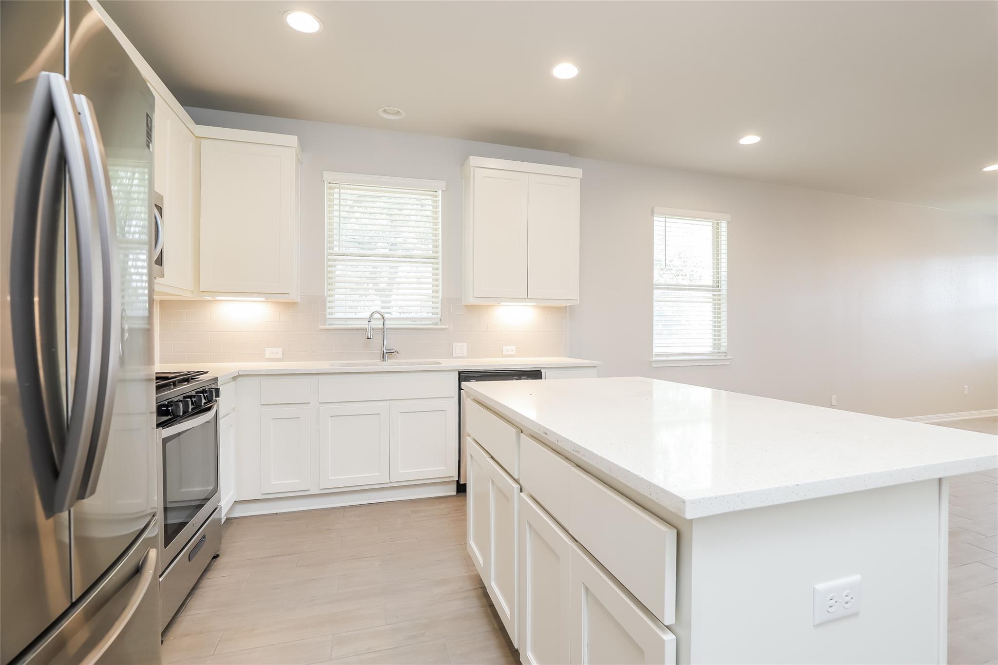 2724 Juniper Woods Rd Property Photo 8