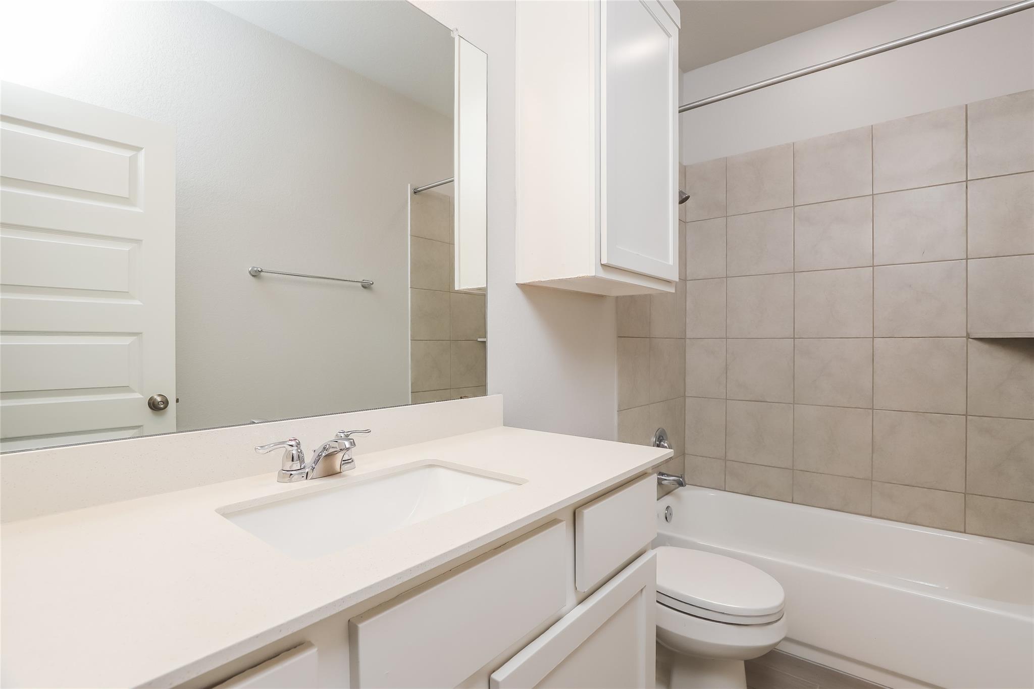 2724 Juniper Woods Rd Property Photo 16
