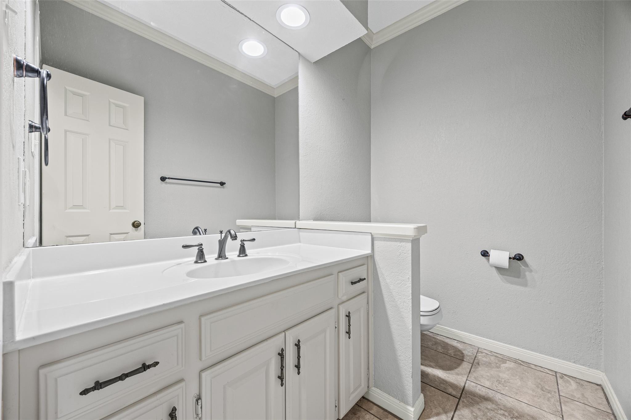 114 Paragon Ct Property Photo 9