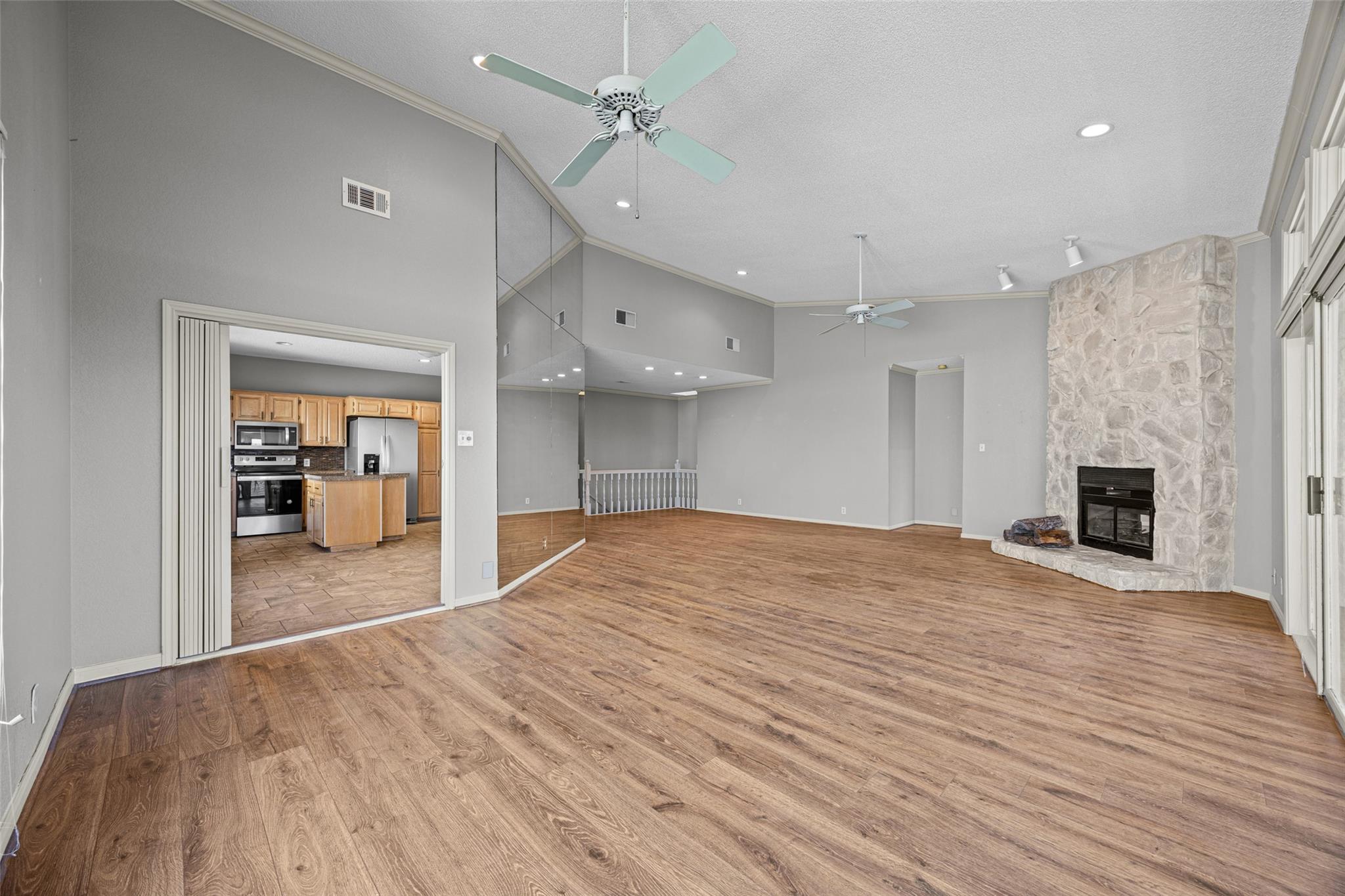 114 Paragon Ct Property Photo 11