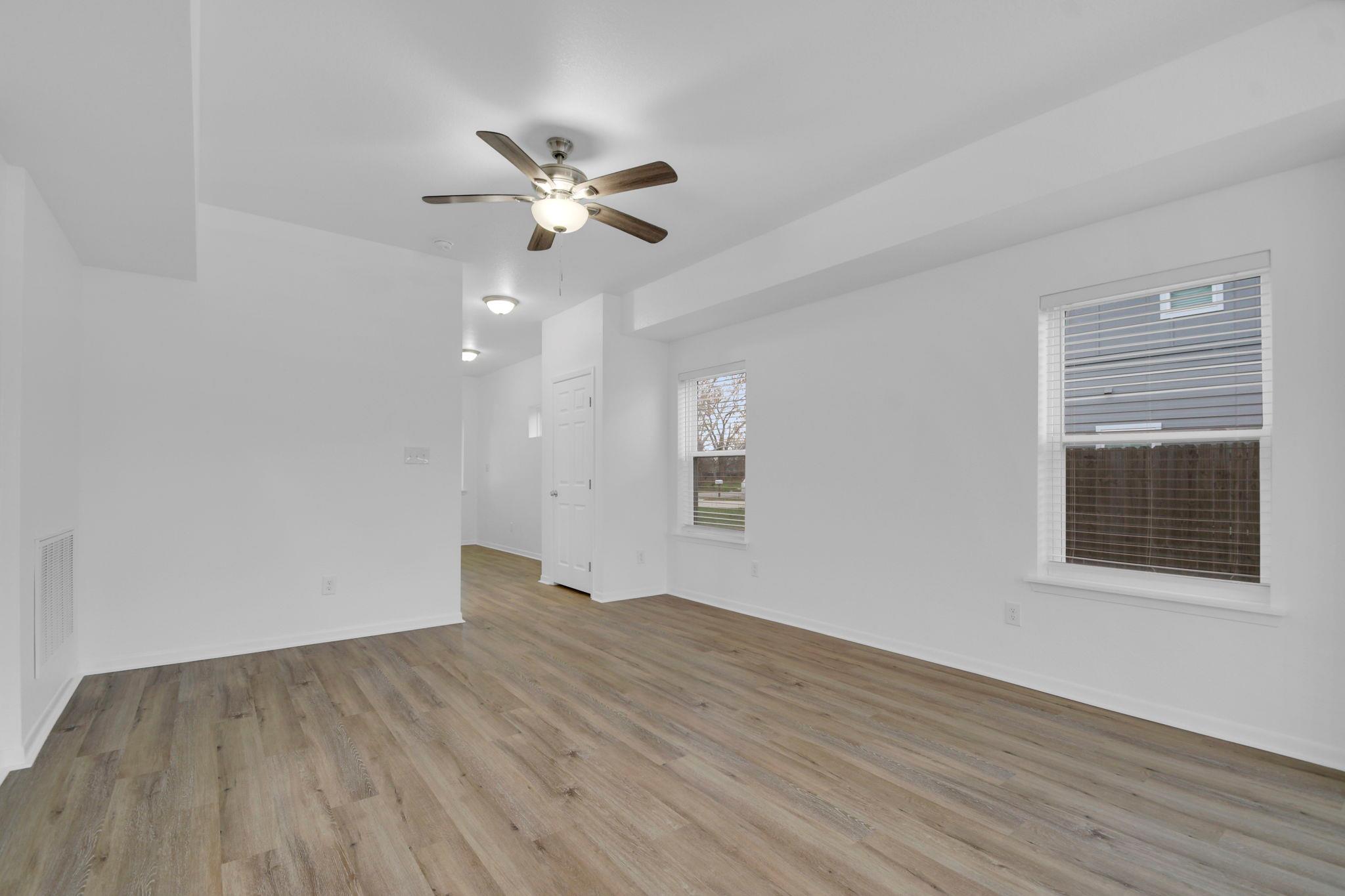 1000 E Fannin St Property Photo 7