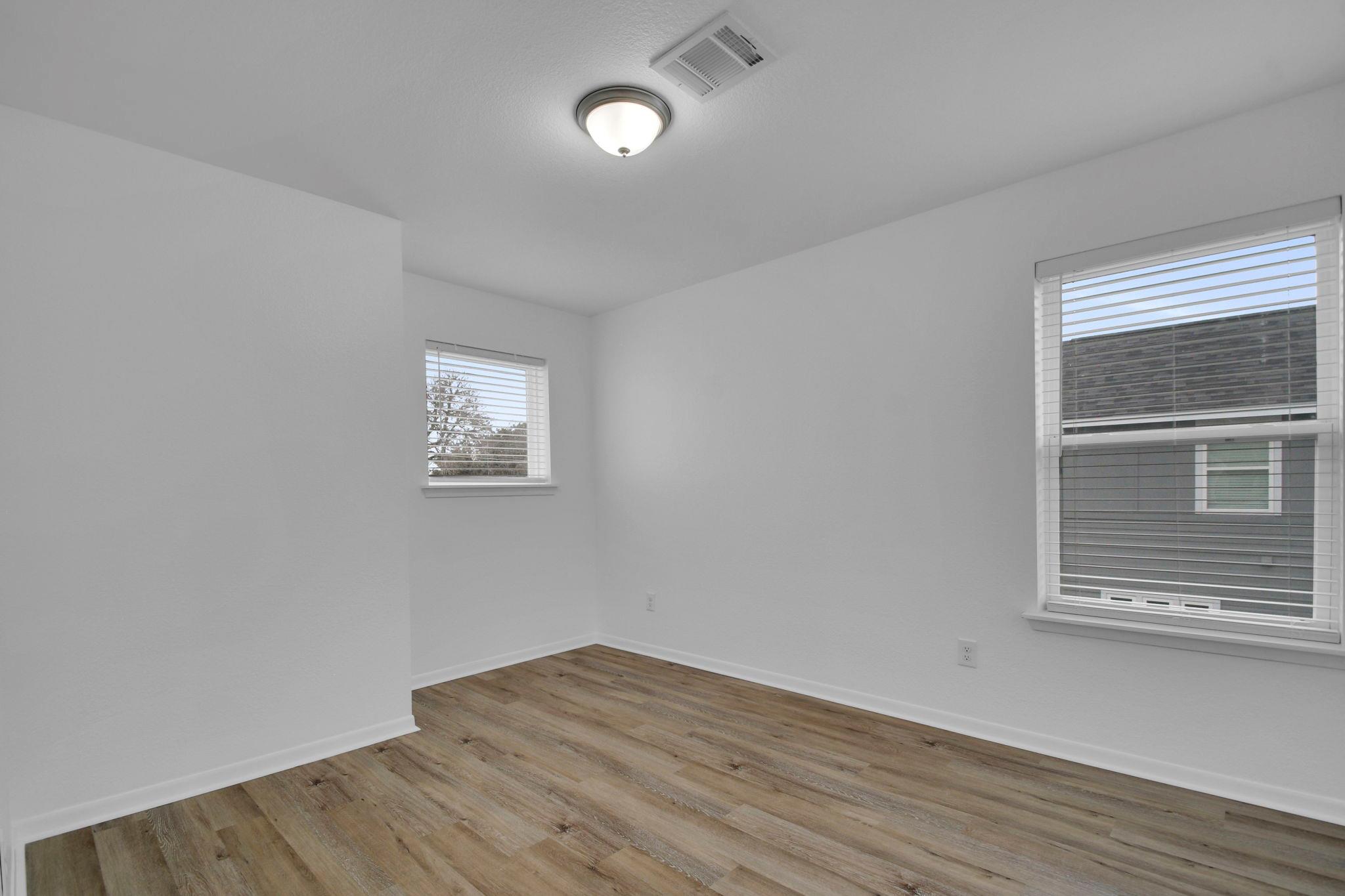 1000 E Fannin St Property Photo 21