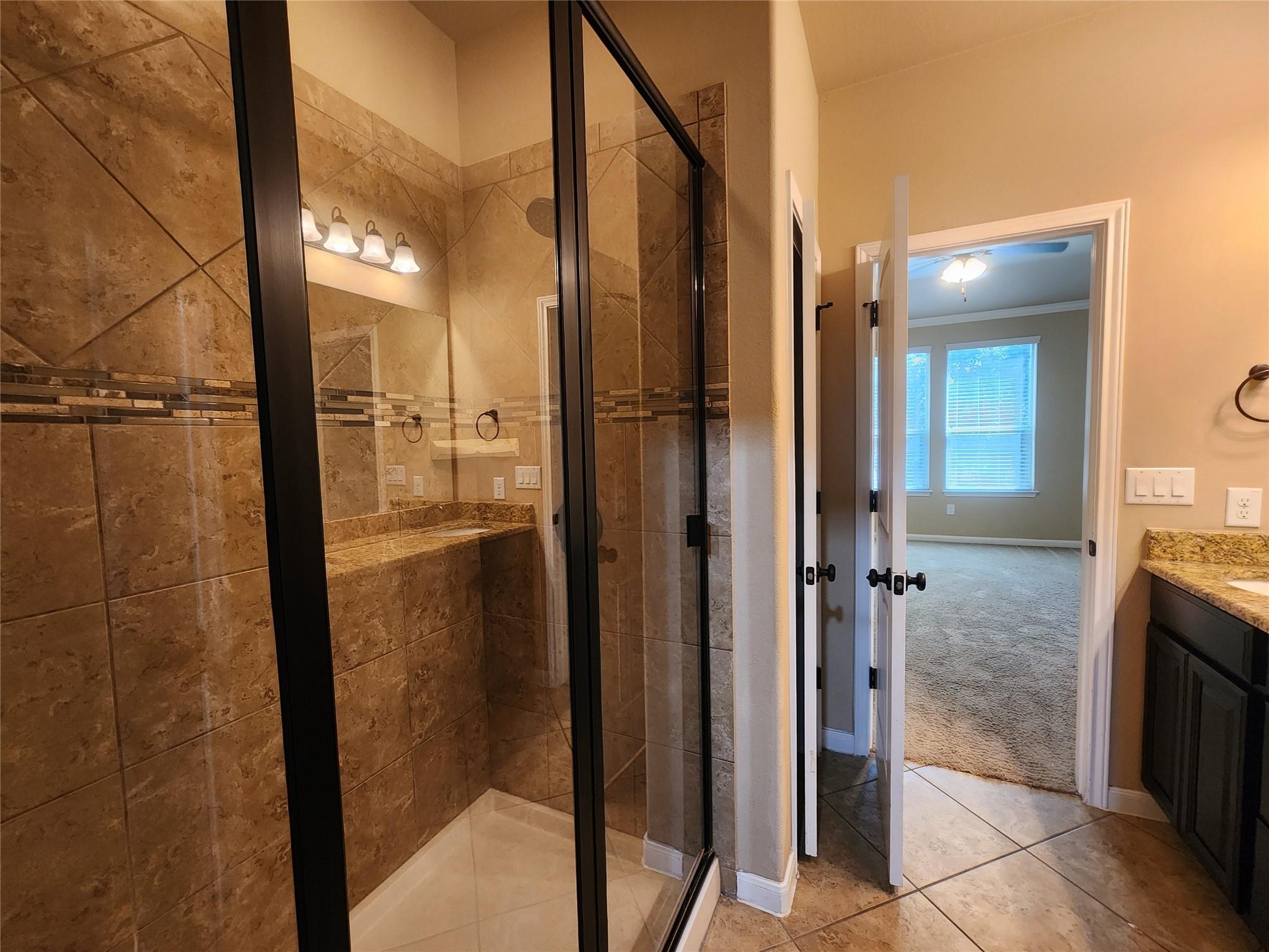 518 S Meadowlark St #b Property Photo 11