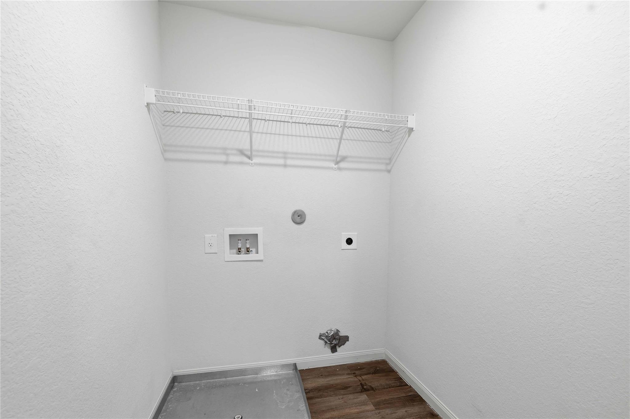 19912 Woodrow Wilson St Property Photo 17