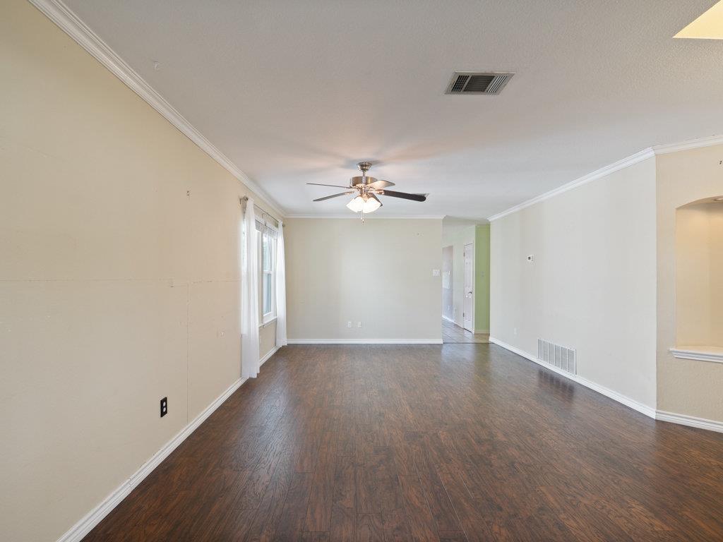 14761 Montoro Dr Property Photo 9