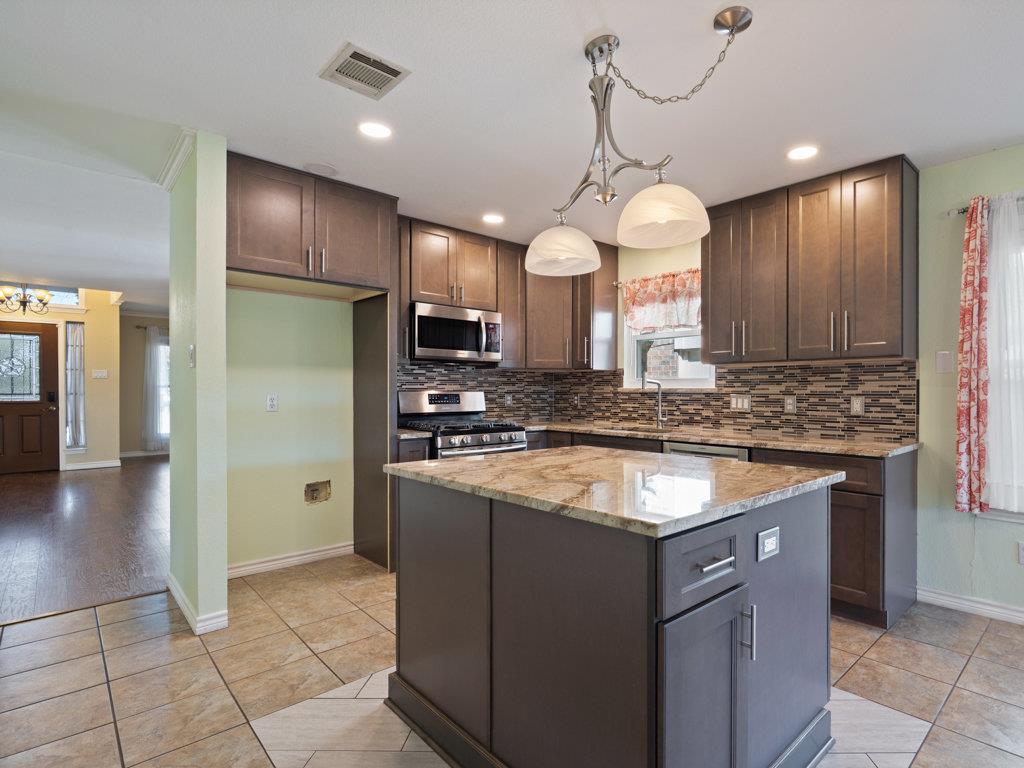 14761 Montoro Dr Property Photo 20