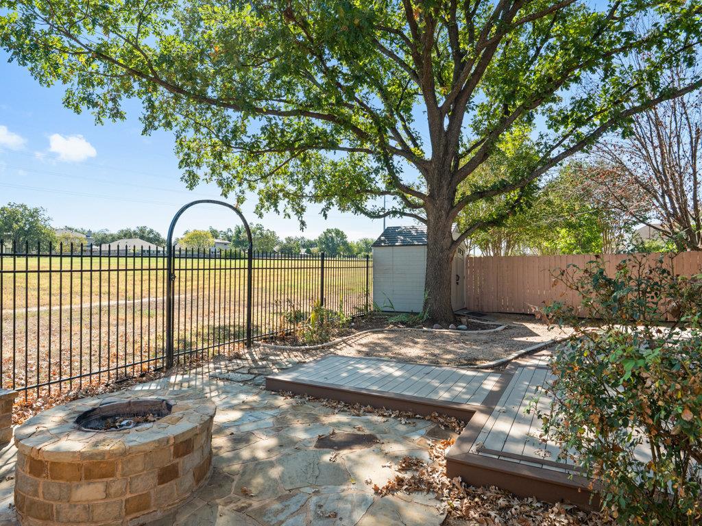 14761 Montoro Dr Property Photo 34