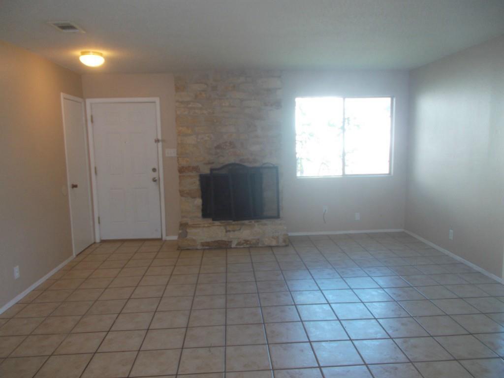 8710 Piney Point Dr #b Property Photo 2