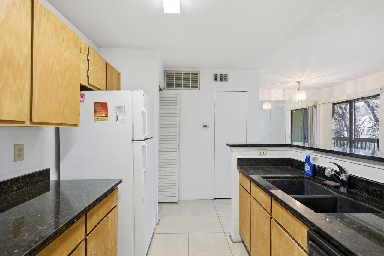 4500 E Oltorf St Property Photo 14