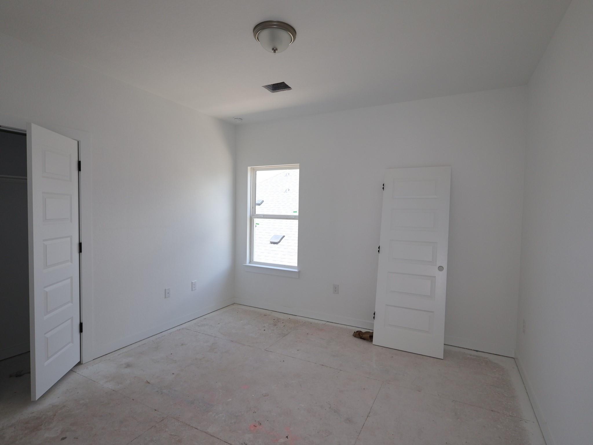 901 Corvallis Dr Property Photo 28