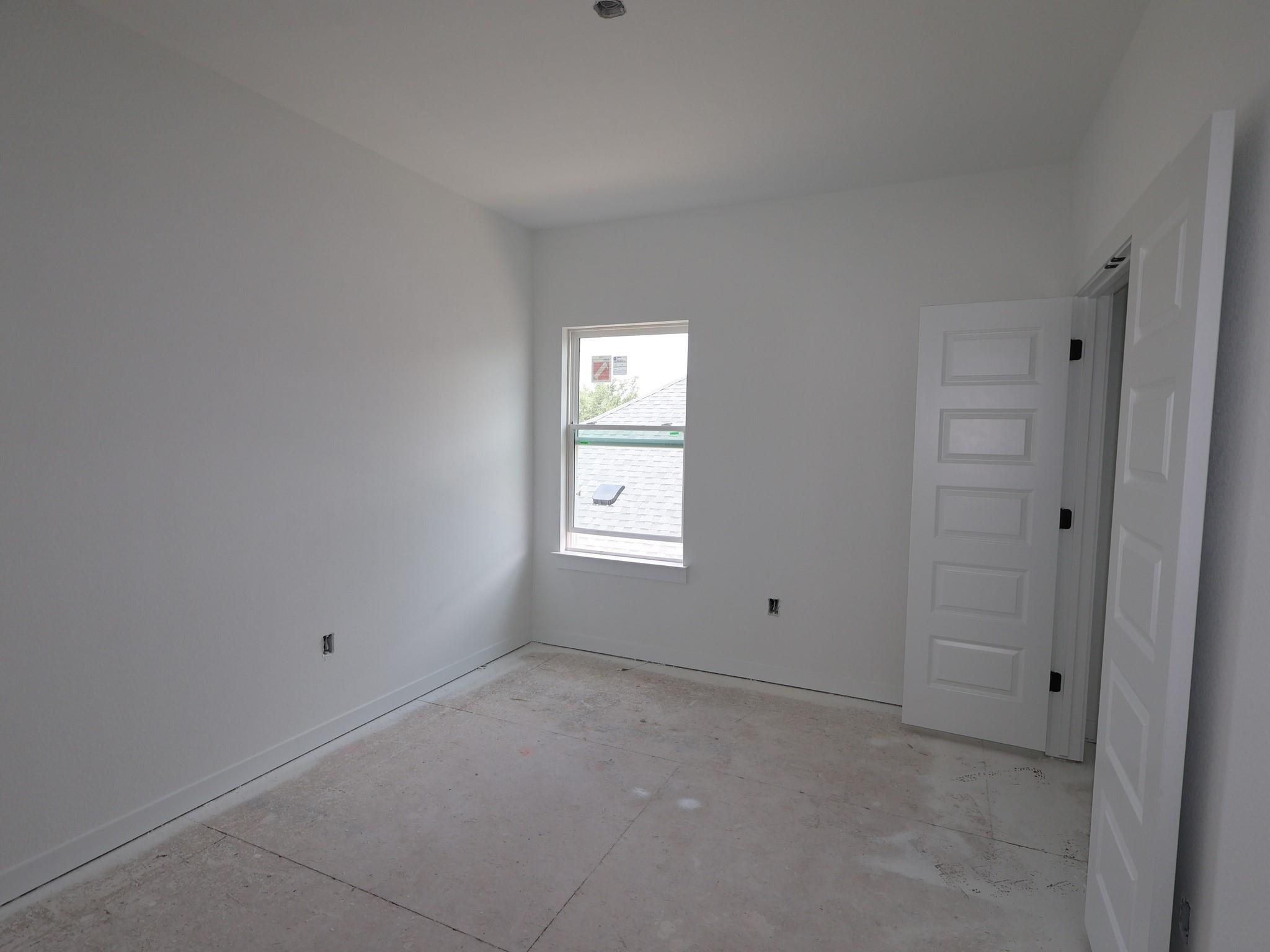 901 Corvallis Dr Property Photo 37