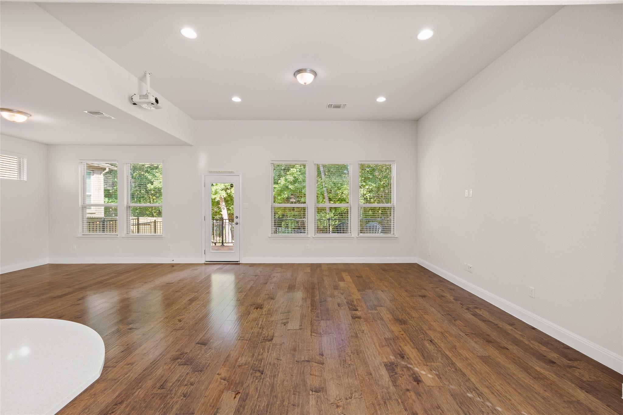 1051 Kenney Fort Xing #63 Property Photo 12